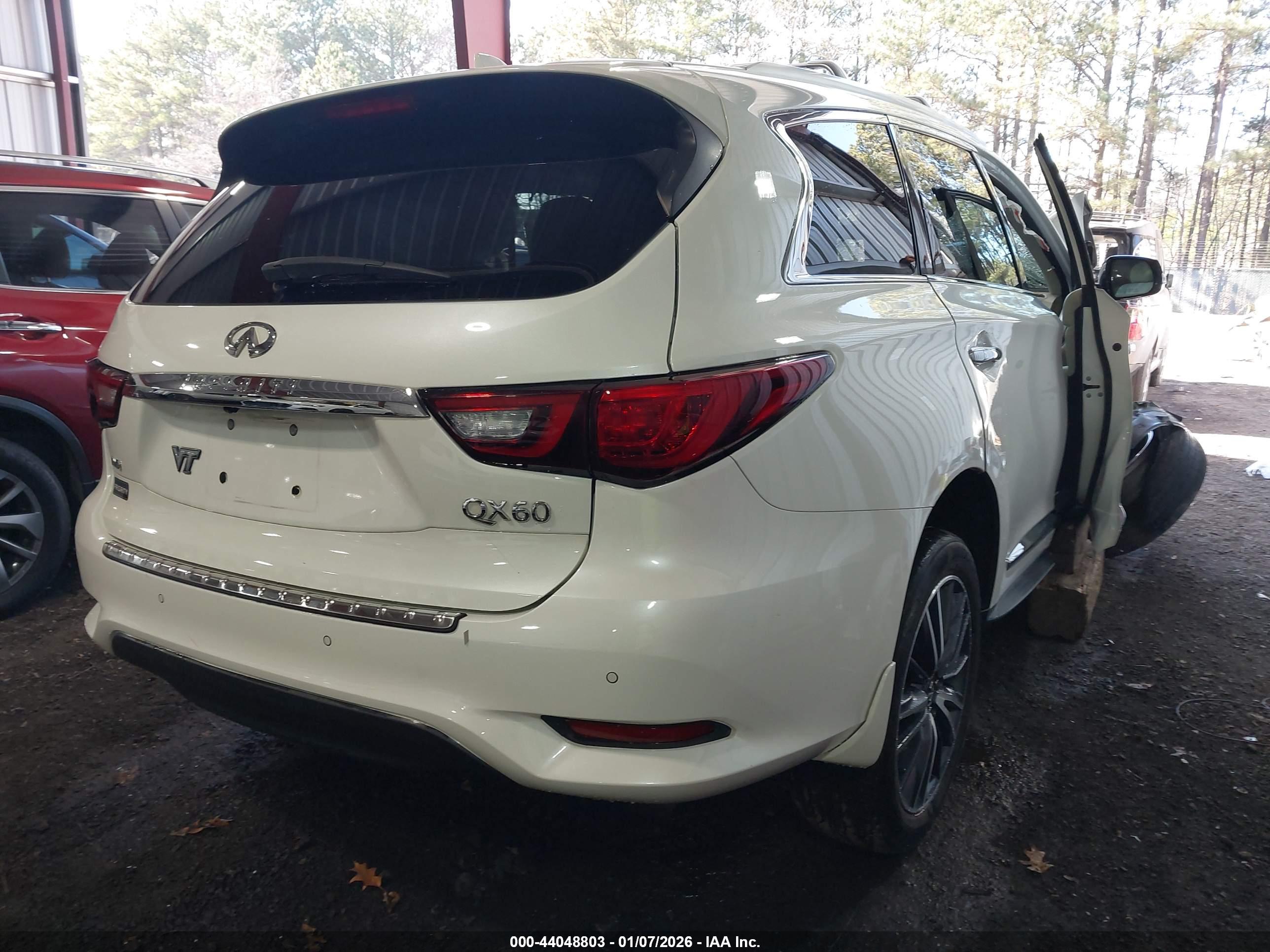 INFINITI QX60 image 4