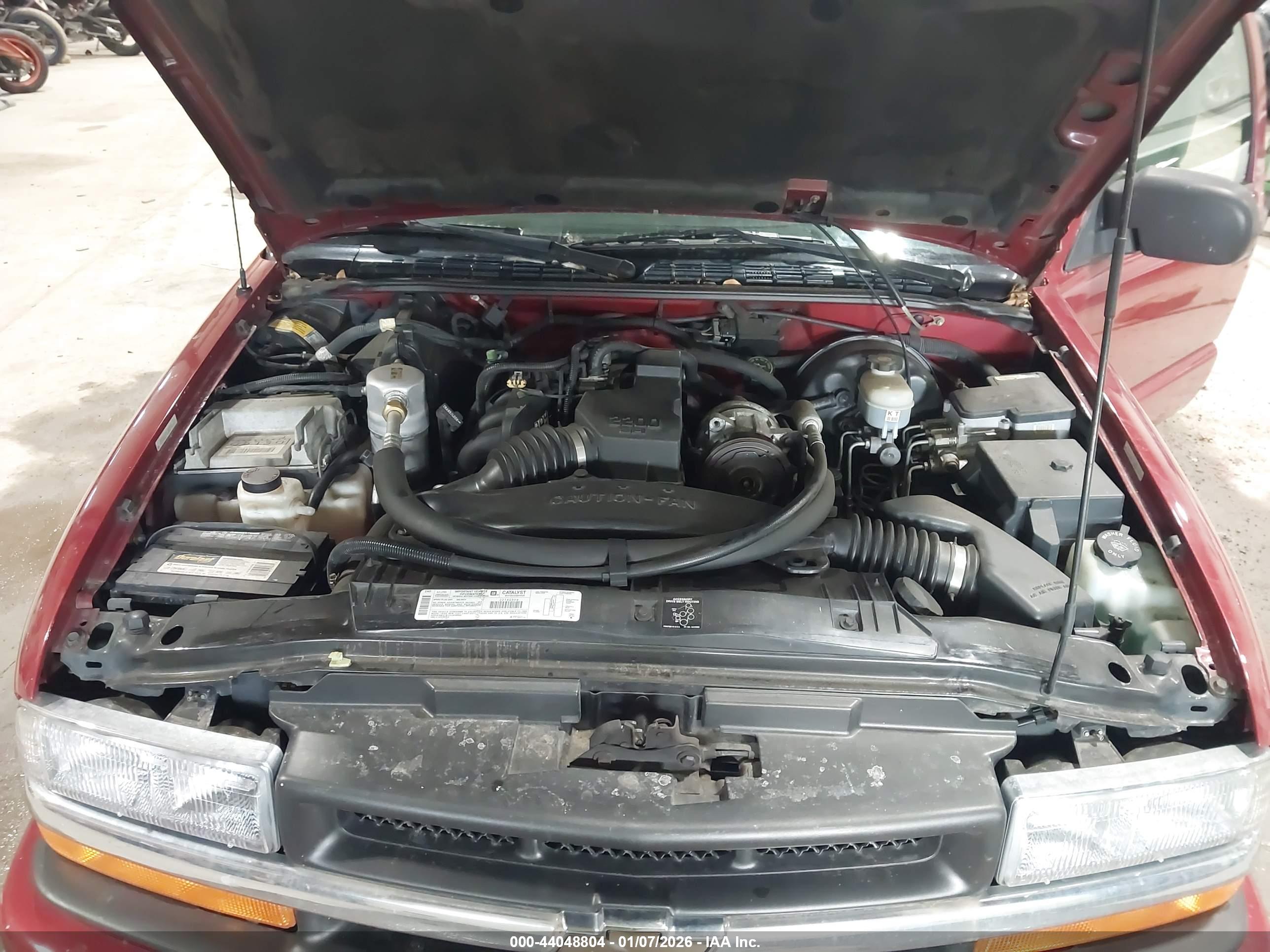 CHEVROLET S-10 image 10