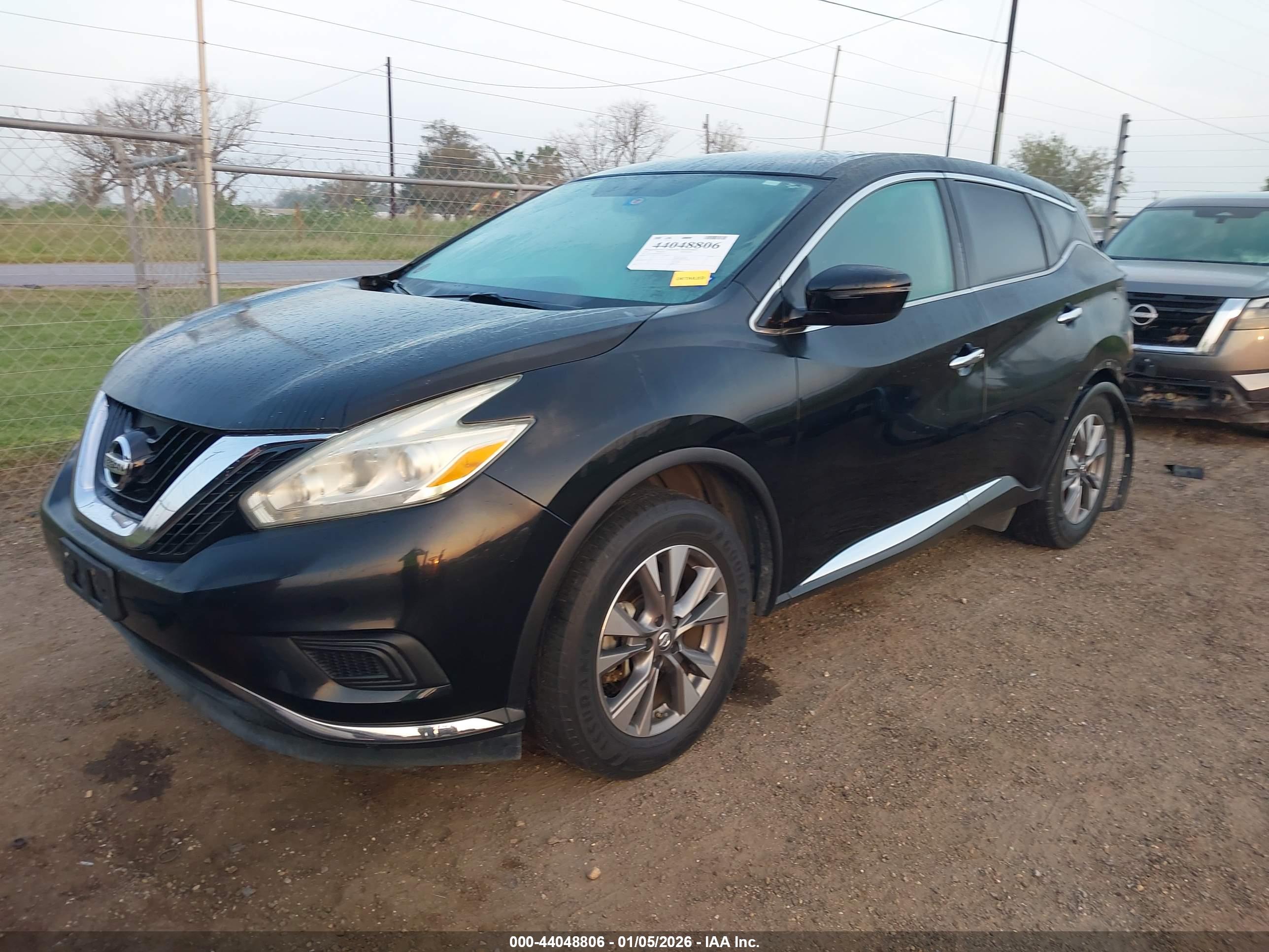 NISSAN MURANO image 2