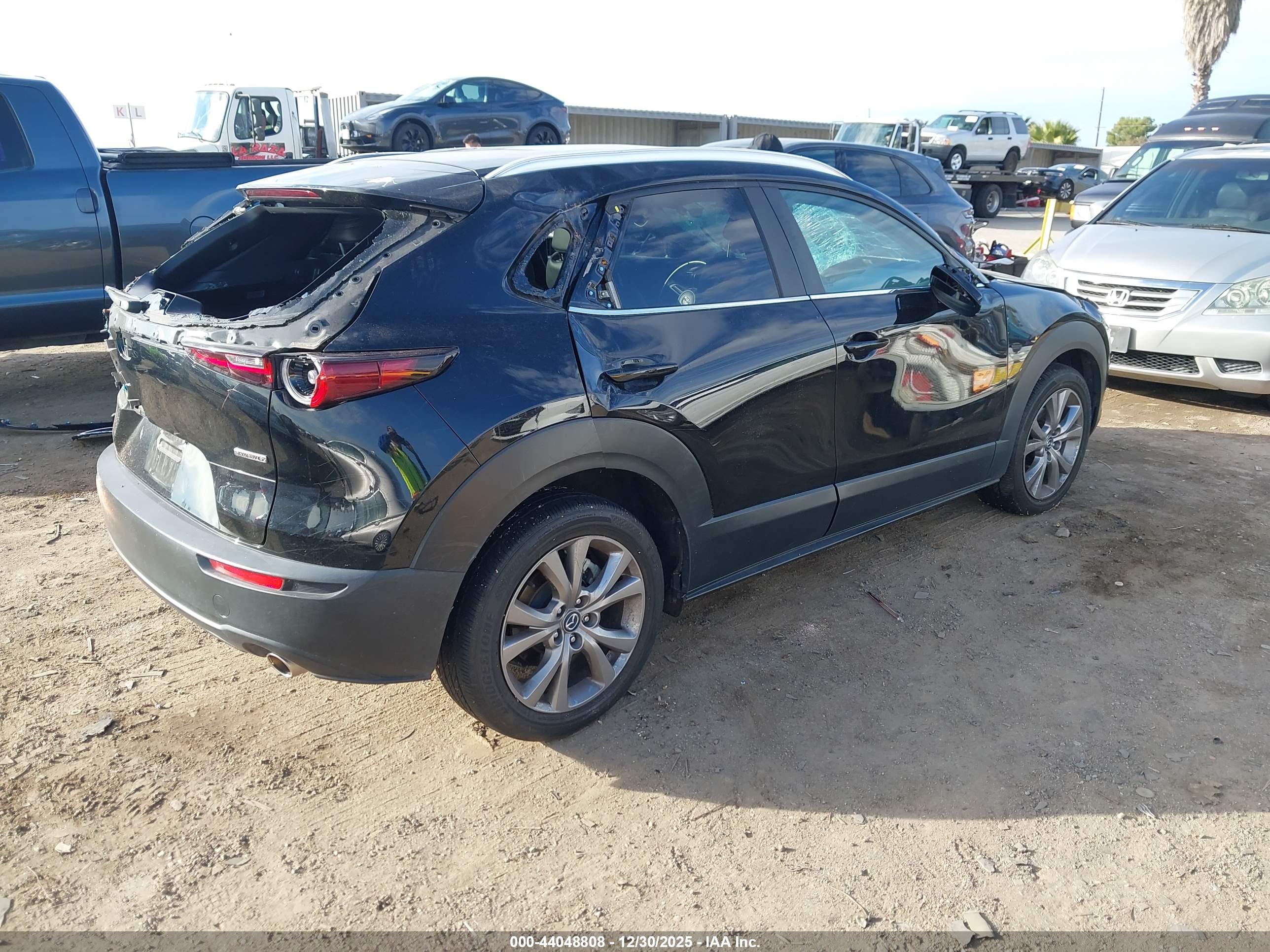 MAZDA CX-30 image 4