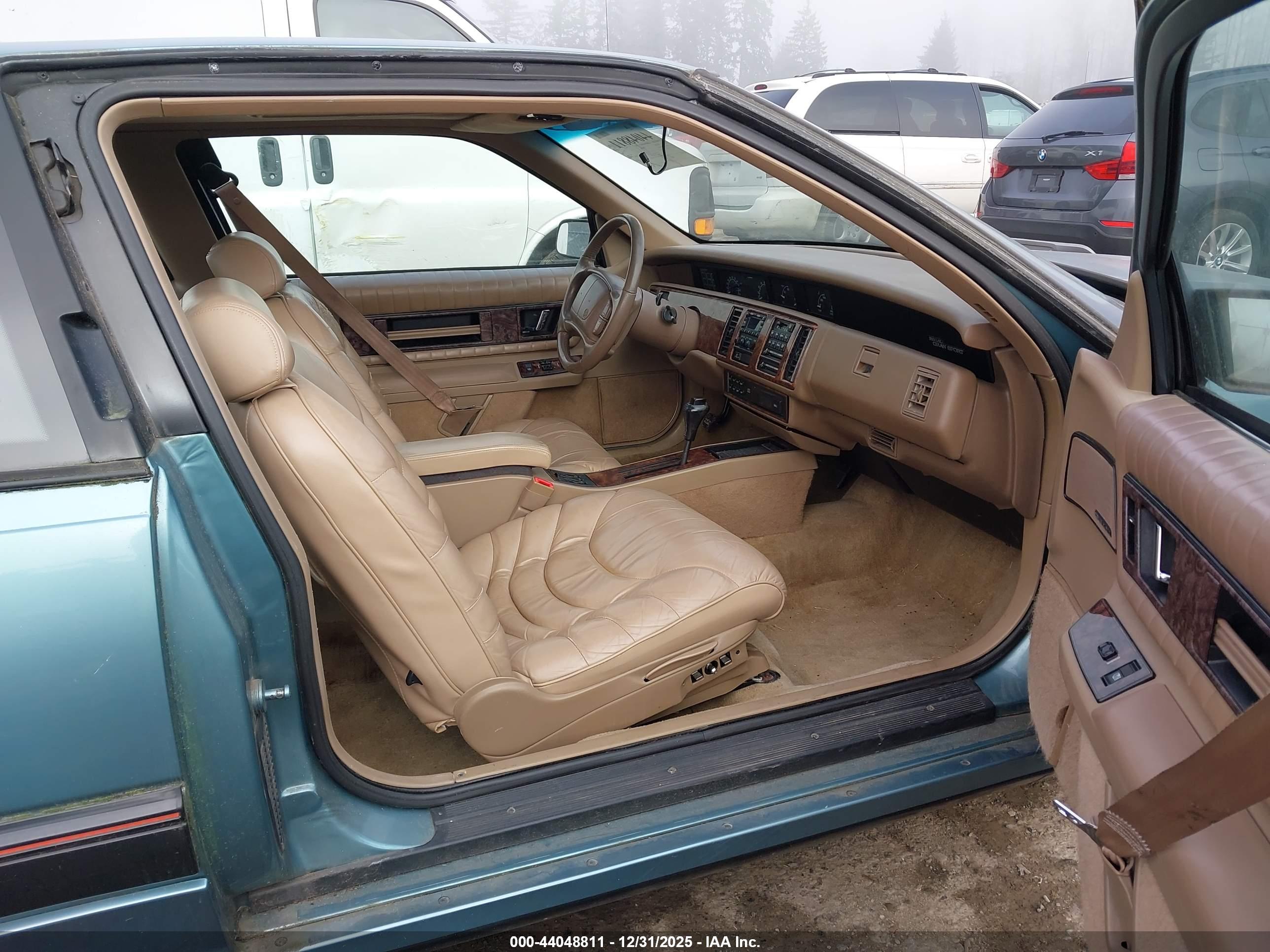 BUICK REGAL image 5