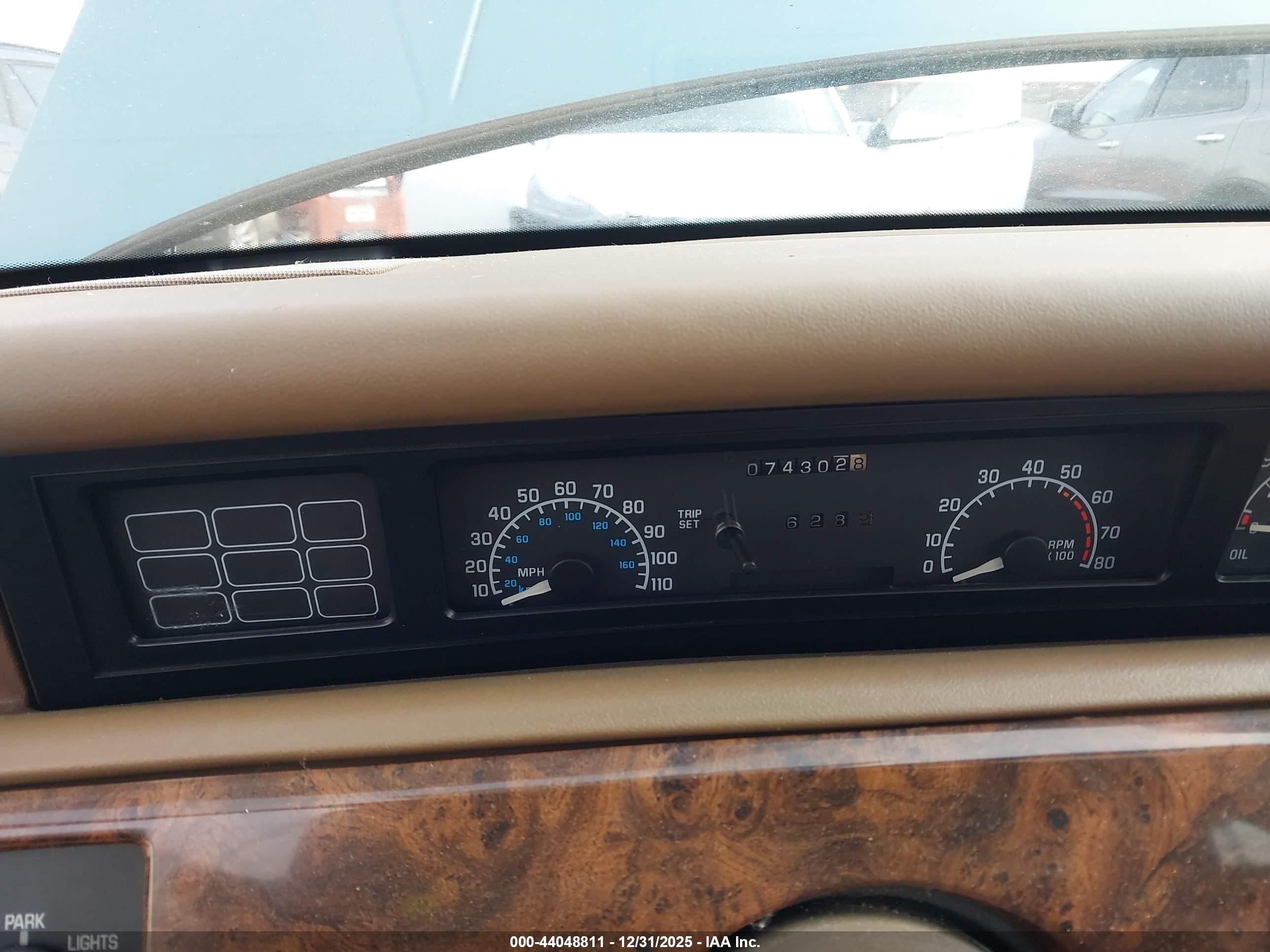 BUICK REGAL image 7