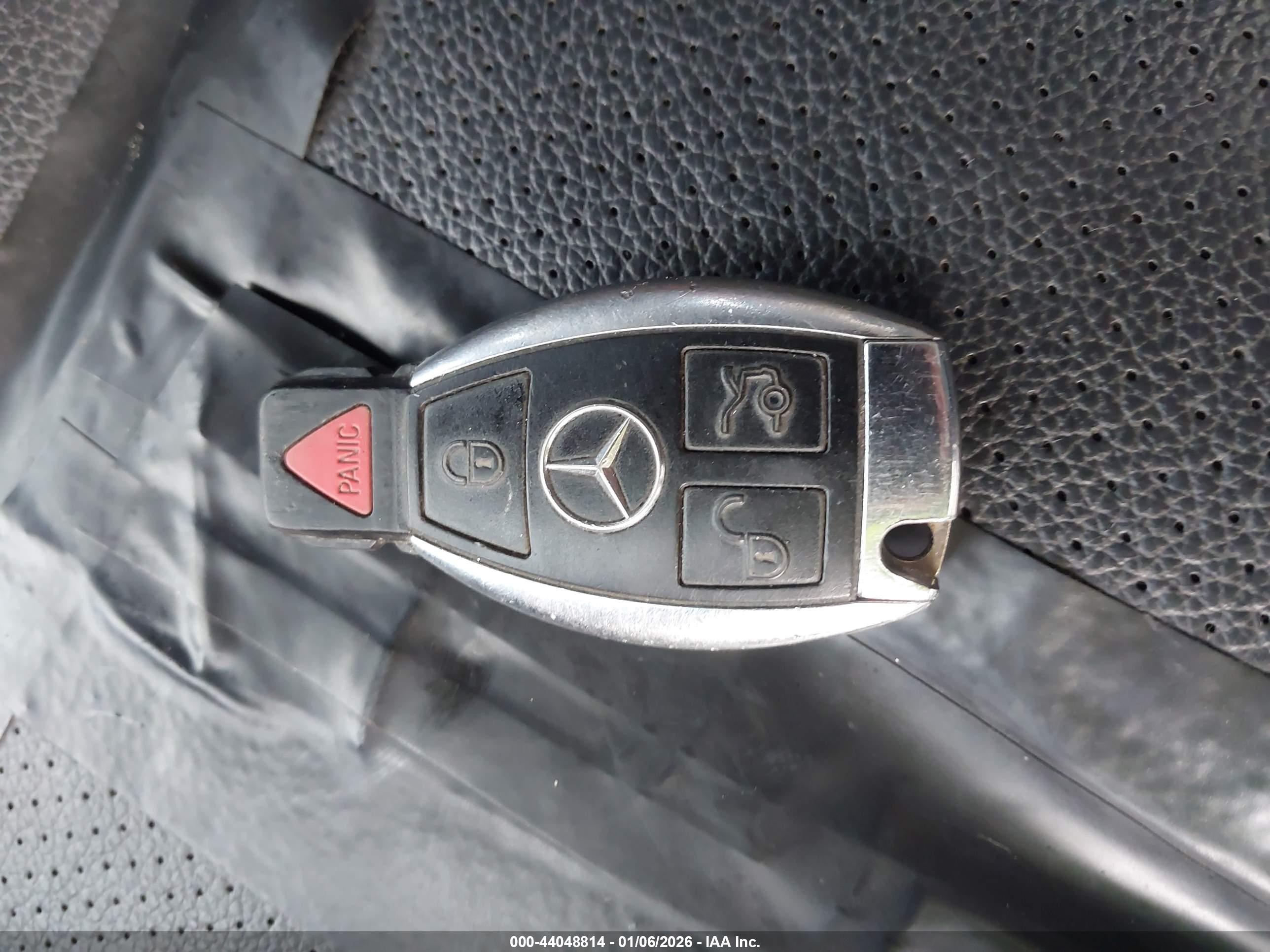 MERCEDES-BENZ C image 11