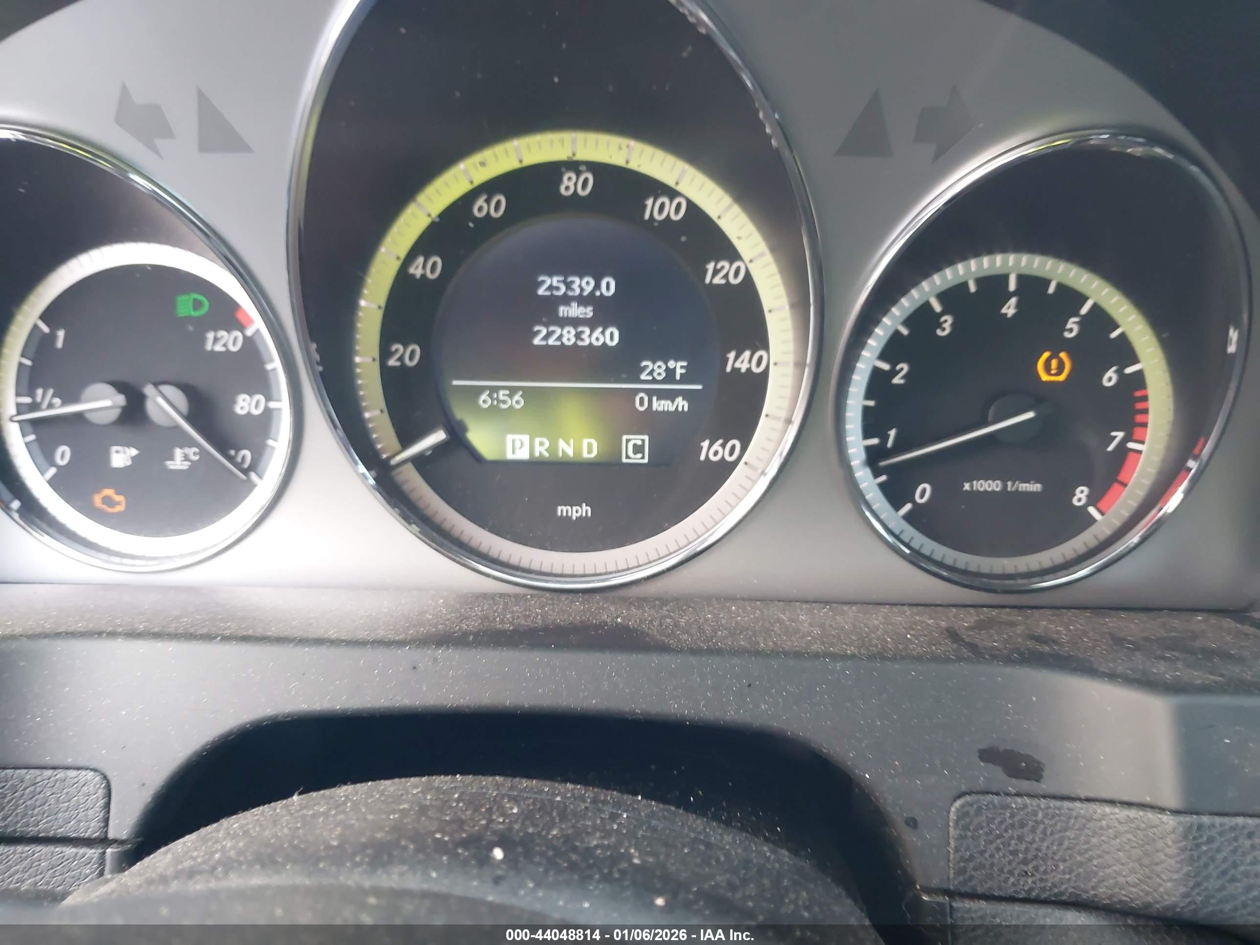 MERCEDES-BENZ C image 7