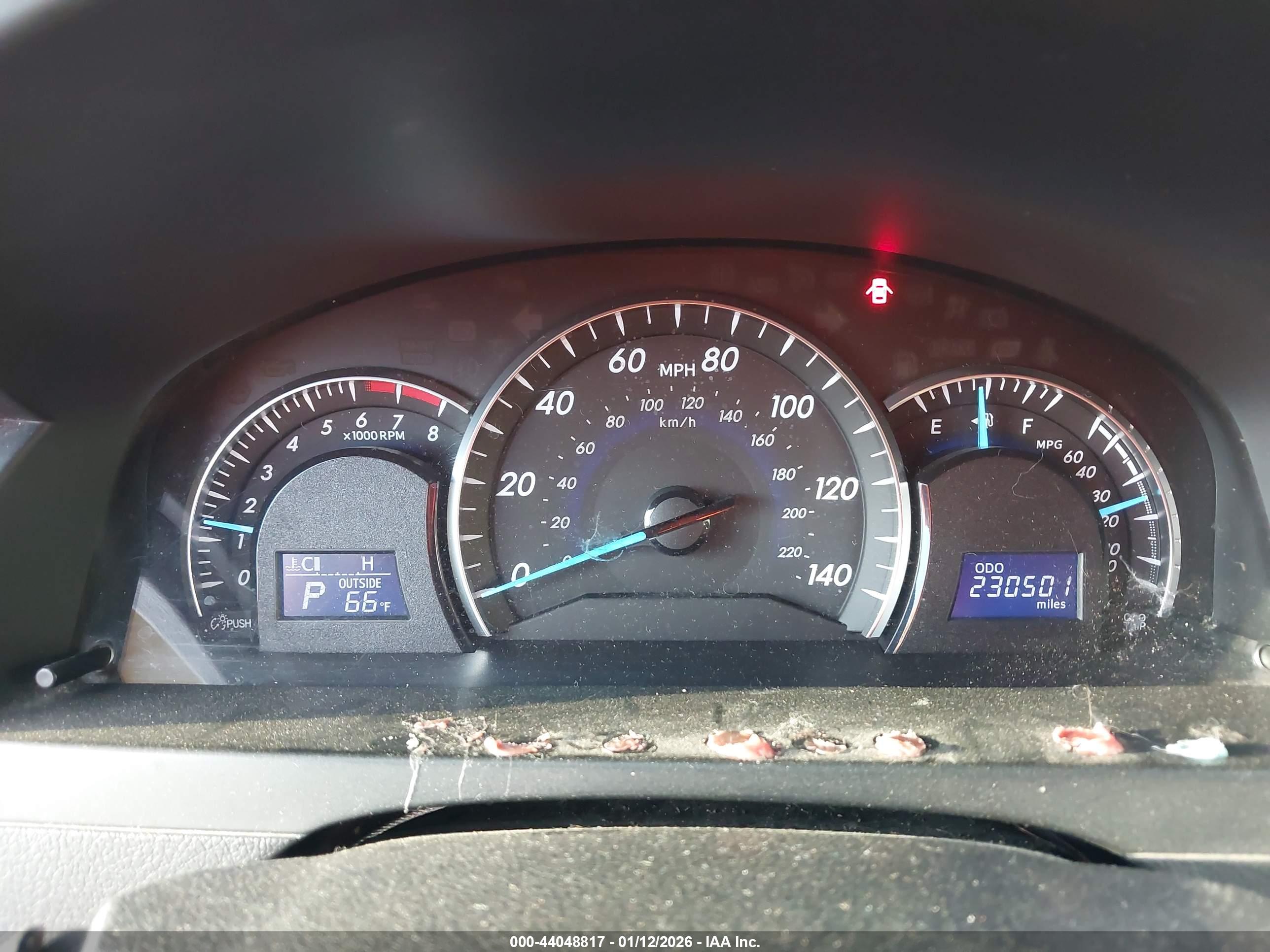 TOYOTA CAMRY image 7