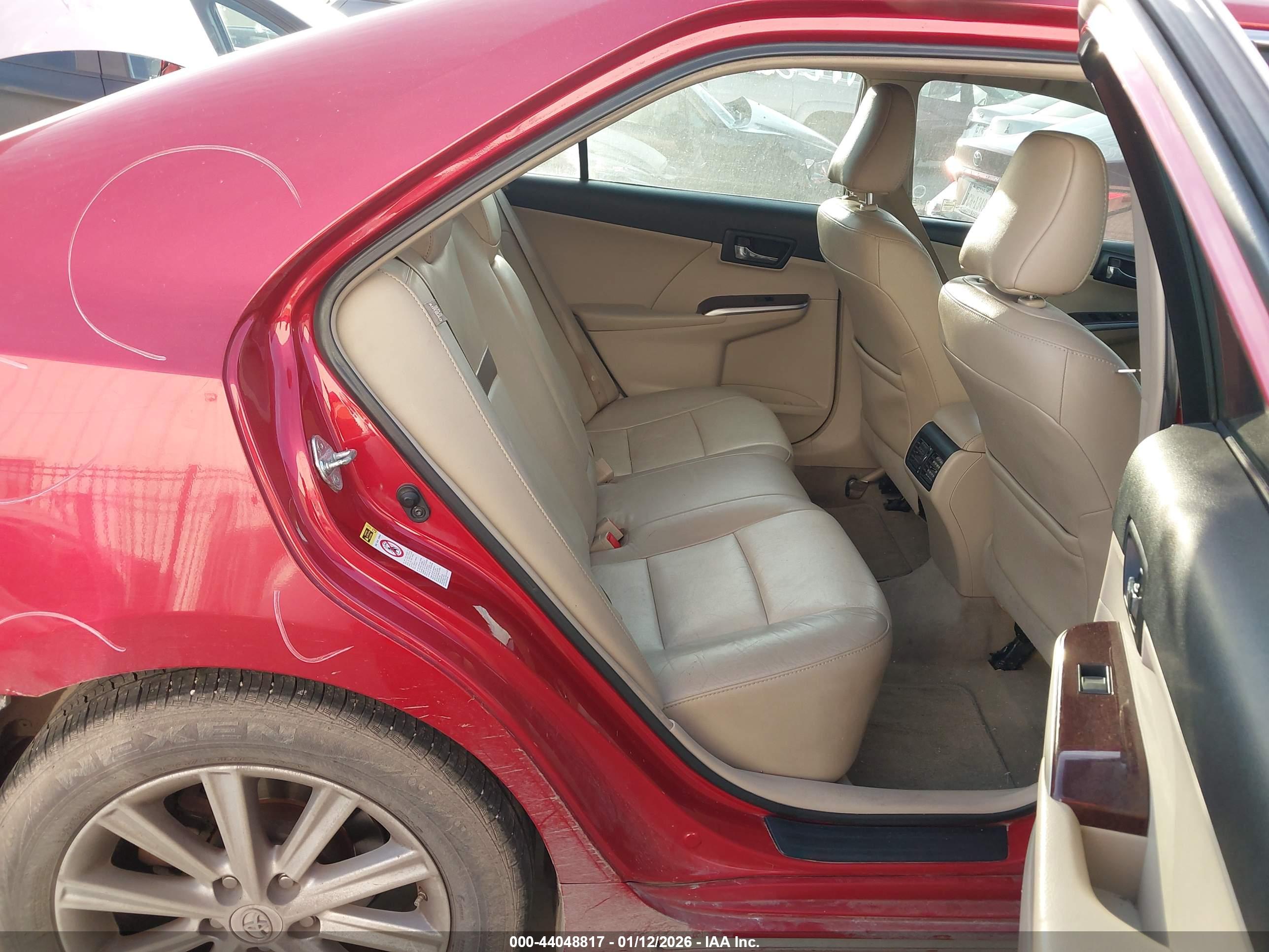 TOYOTA CAMRY image 8