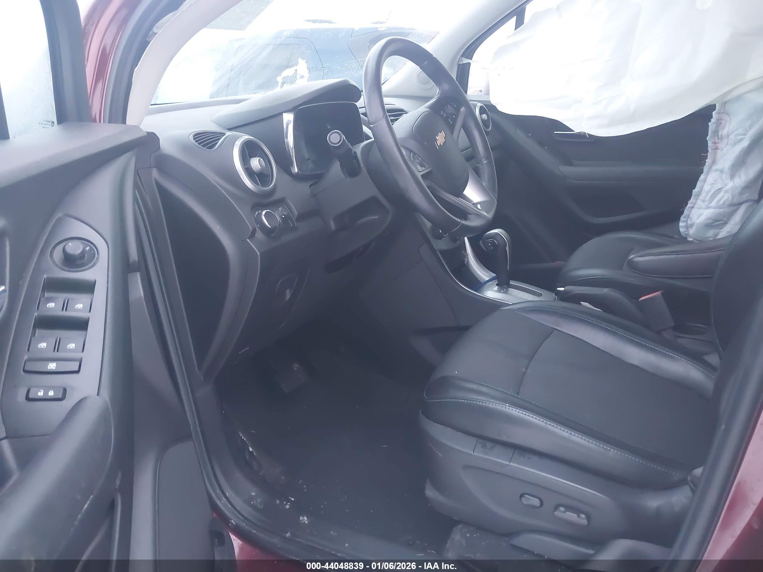 CHEVROLET TRAX image 5