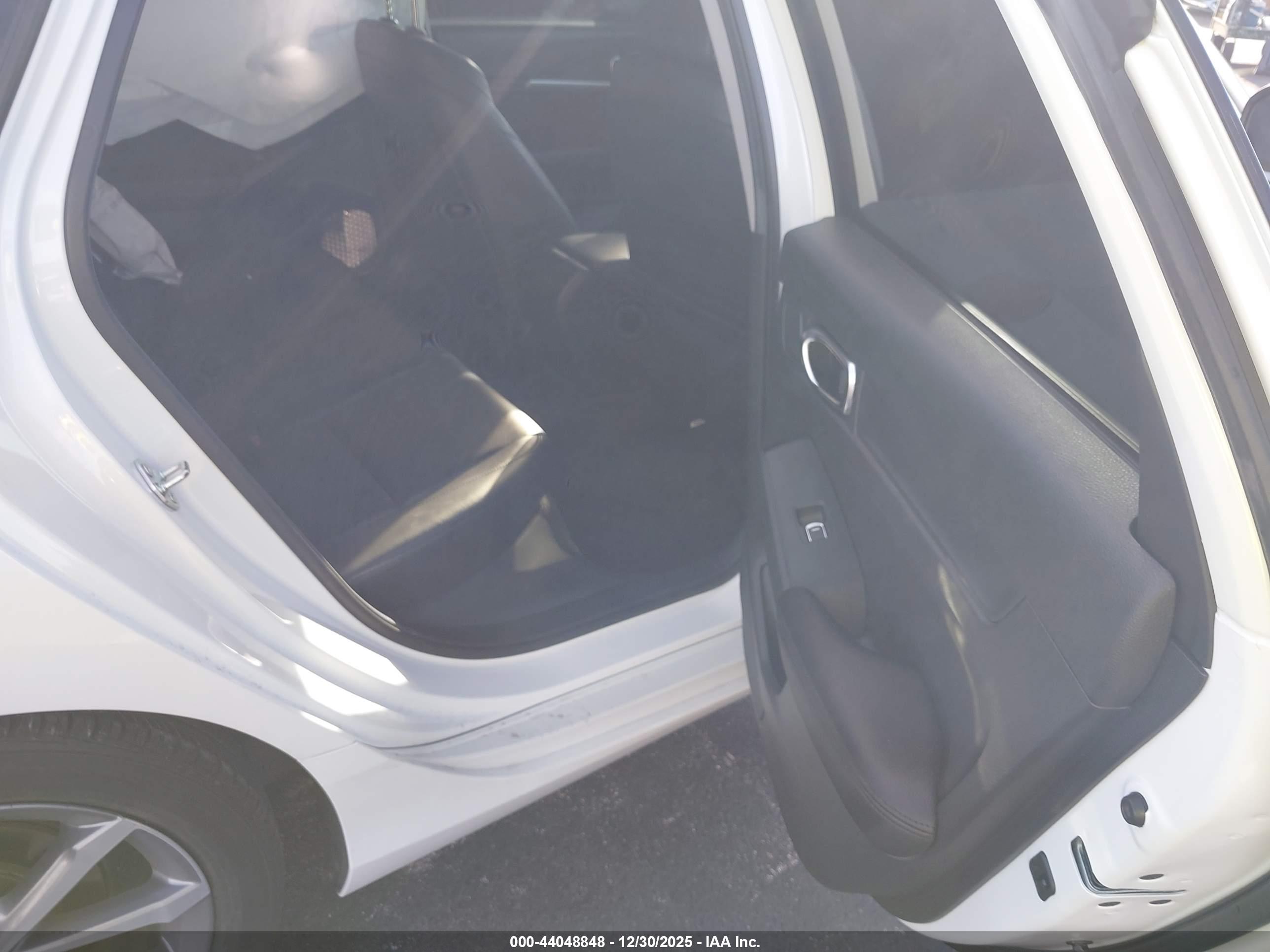 ACURA INTEGRA image 8