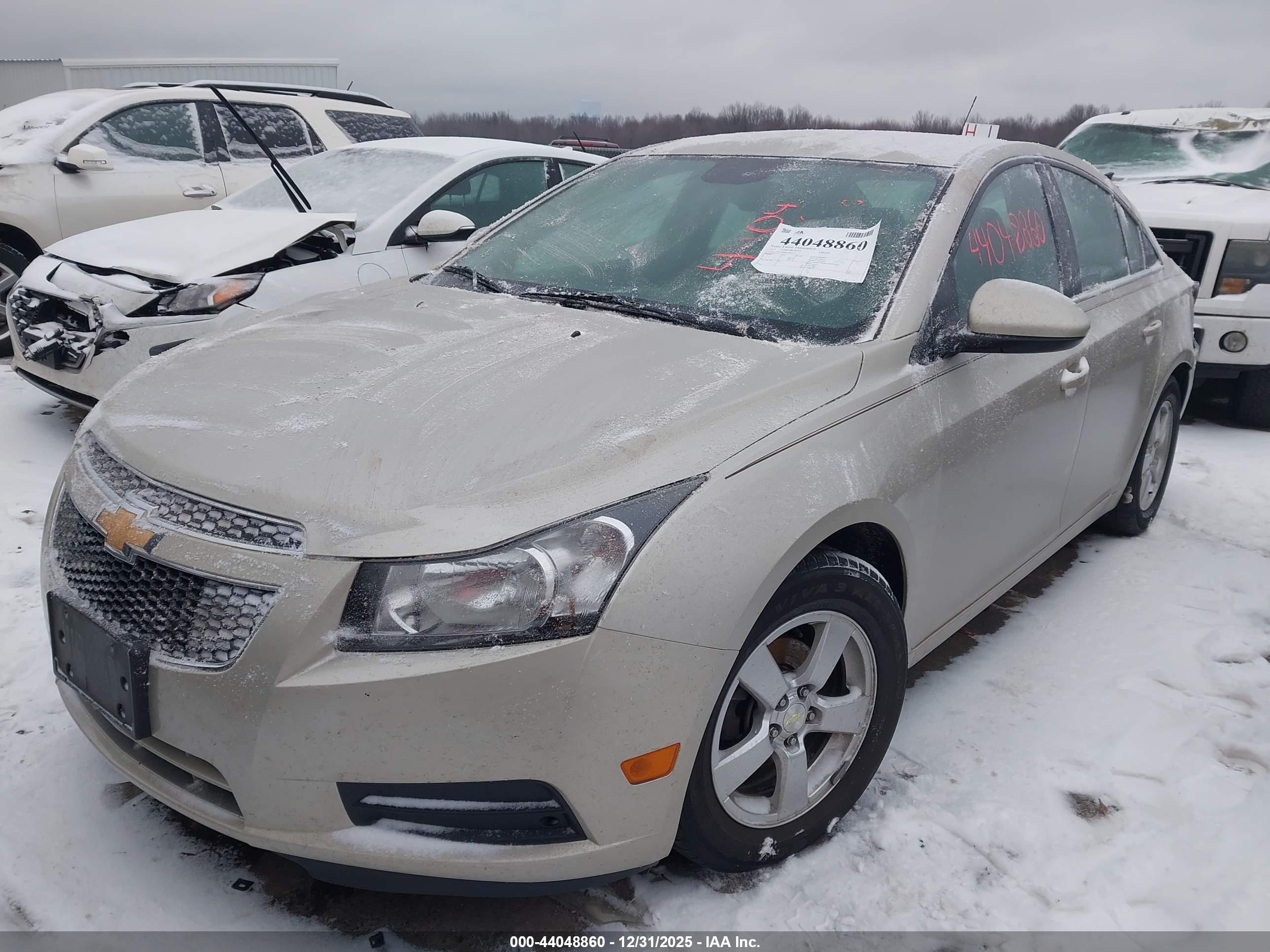 CHEVROLET CRUZE image 2