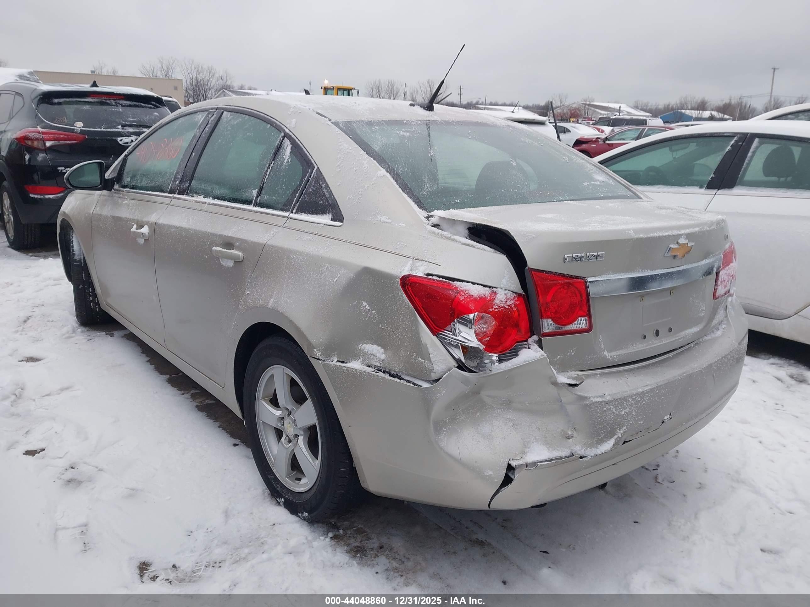 CHEVROLET CRUZE image 3