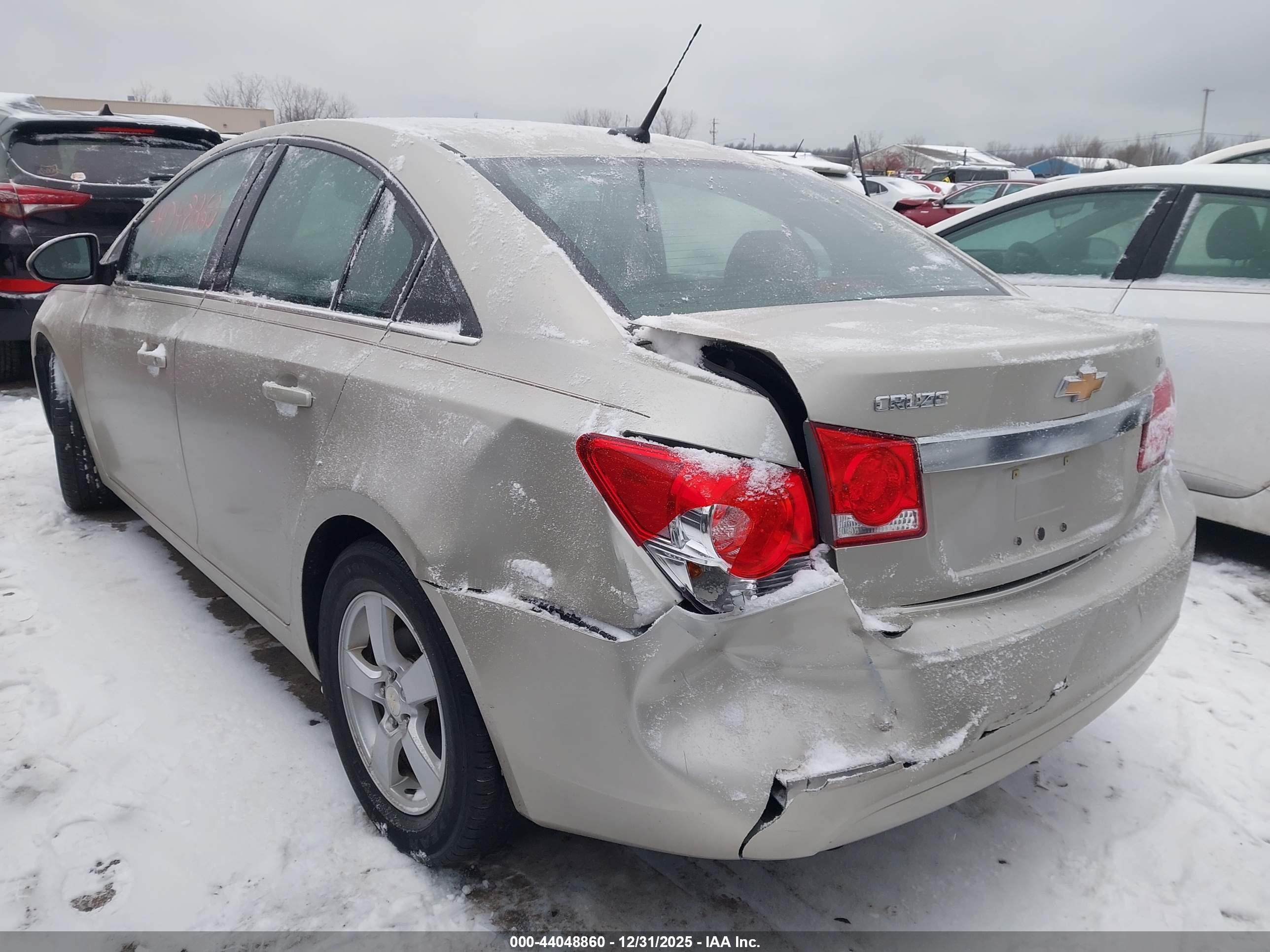 CHEVROLET CRUZE image 6