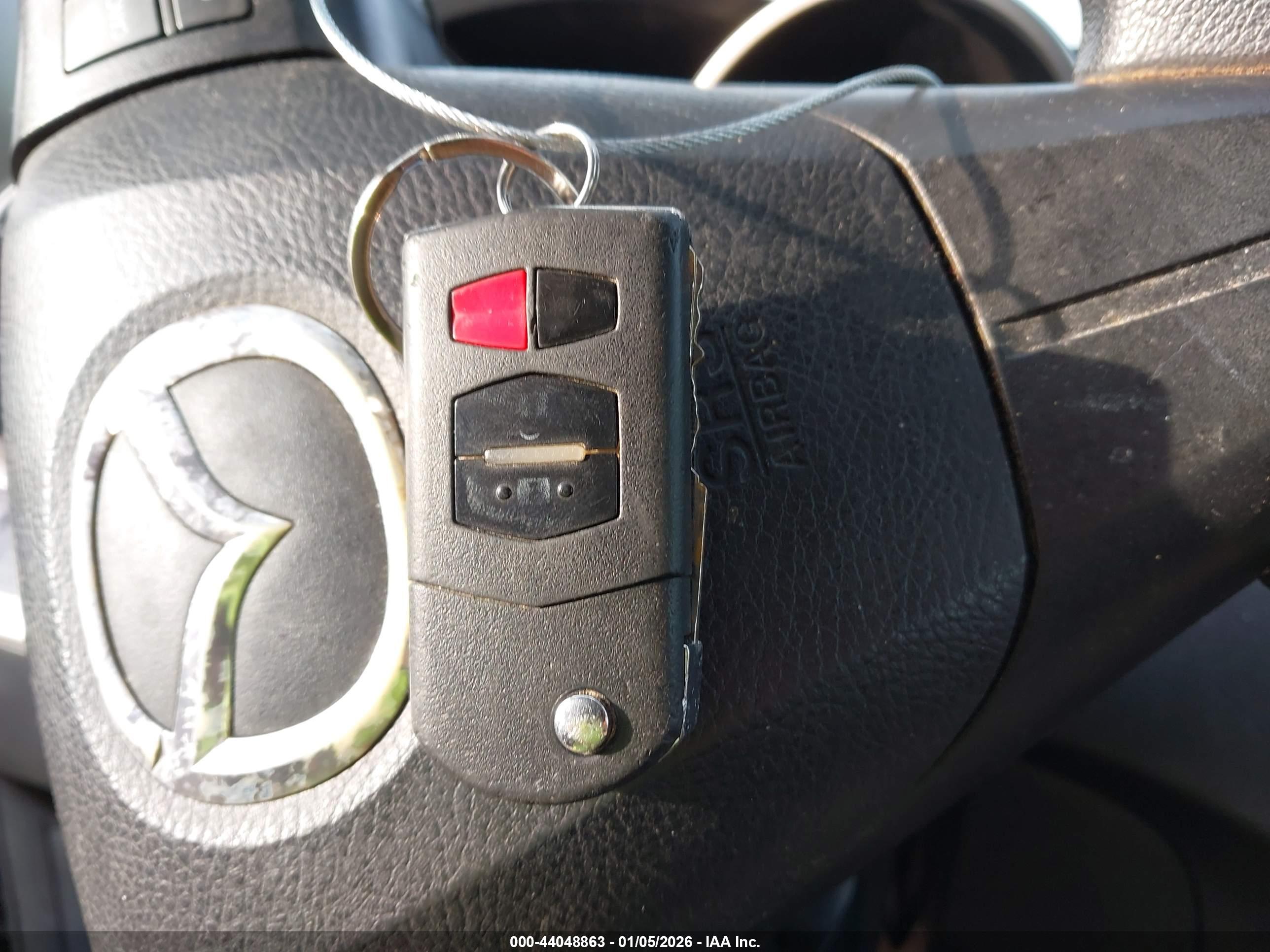 MAZDA MAZDA3 image 11