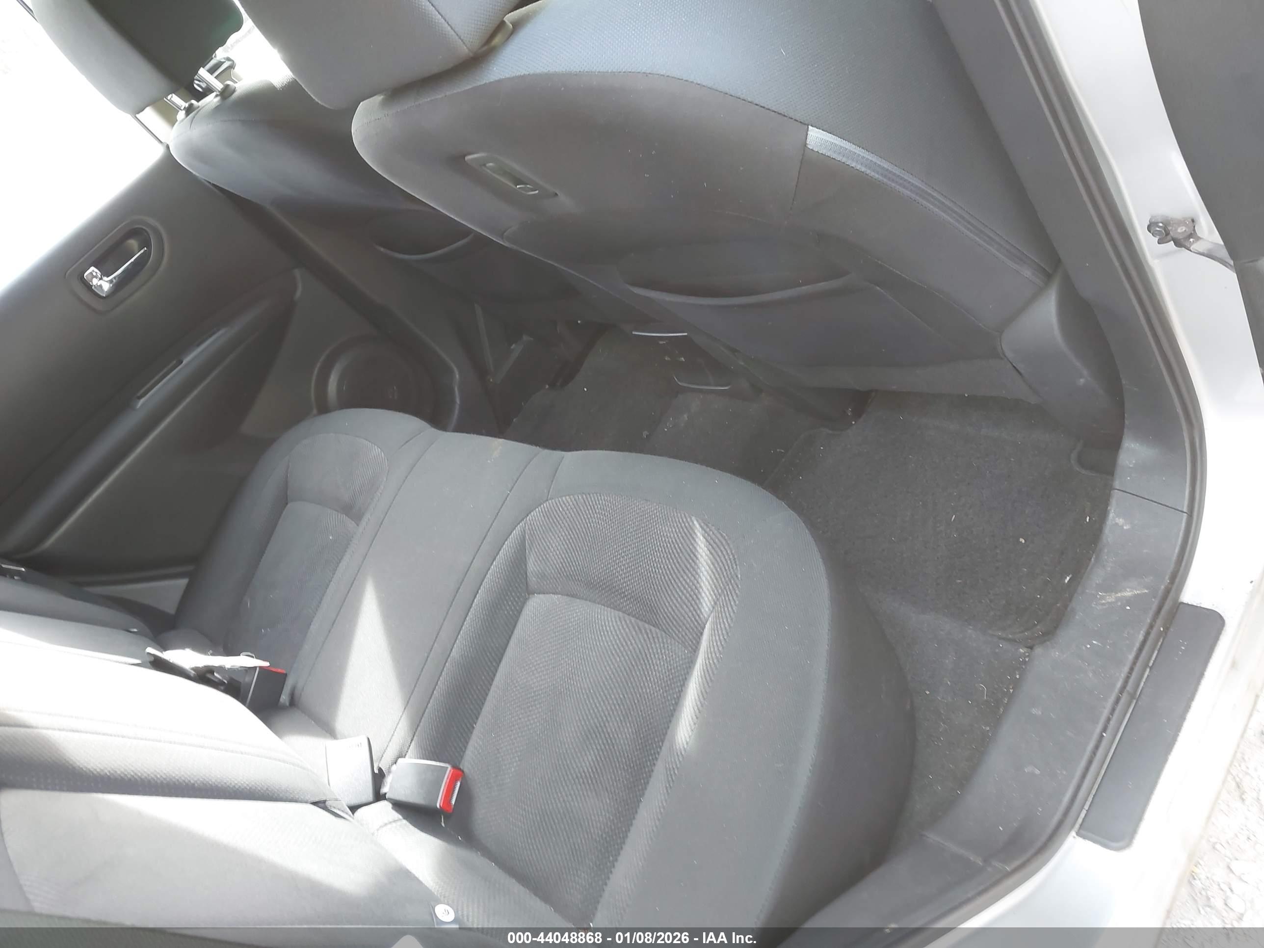 NISSAN ROGUE image 8