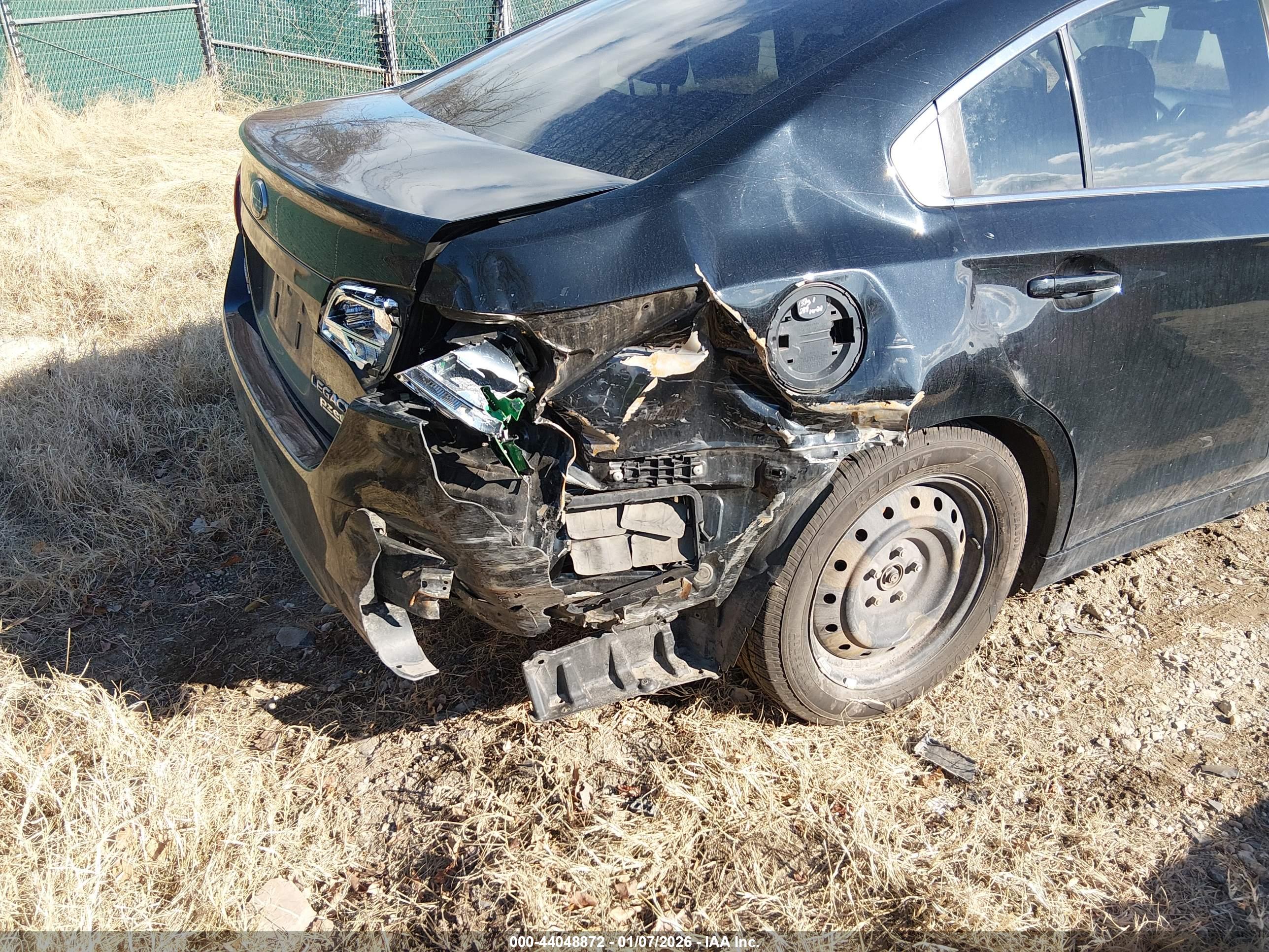 SUBARU LEGACY image 6