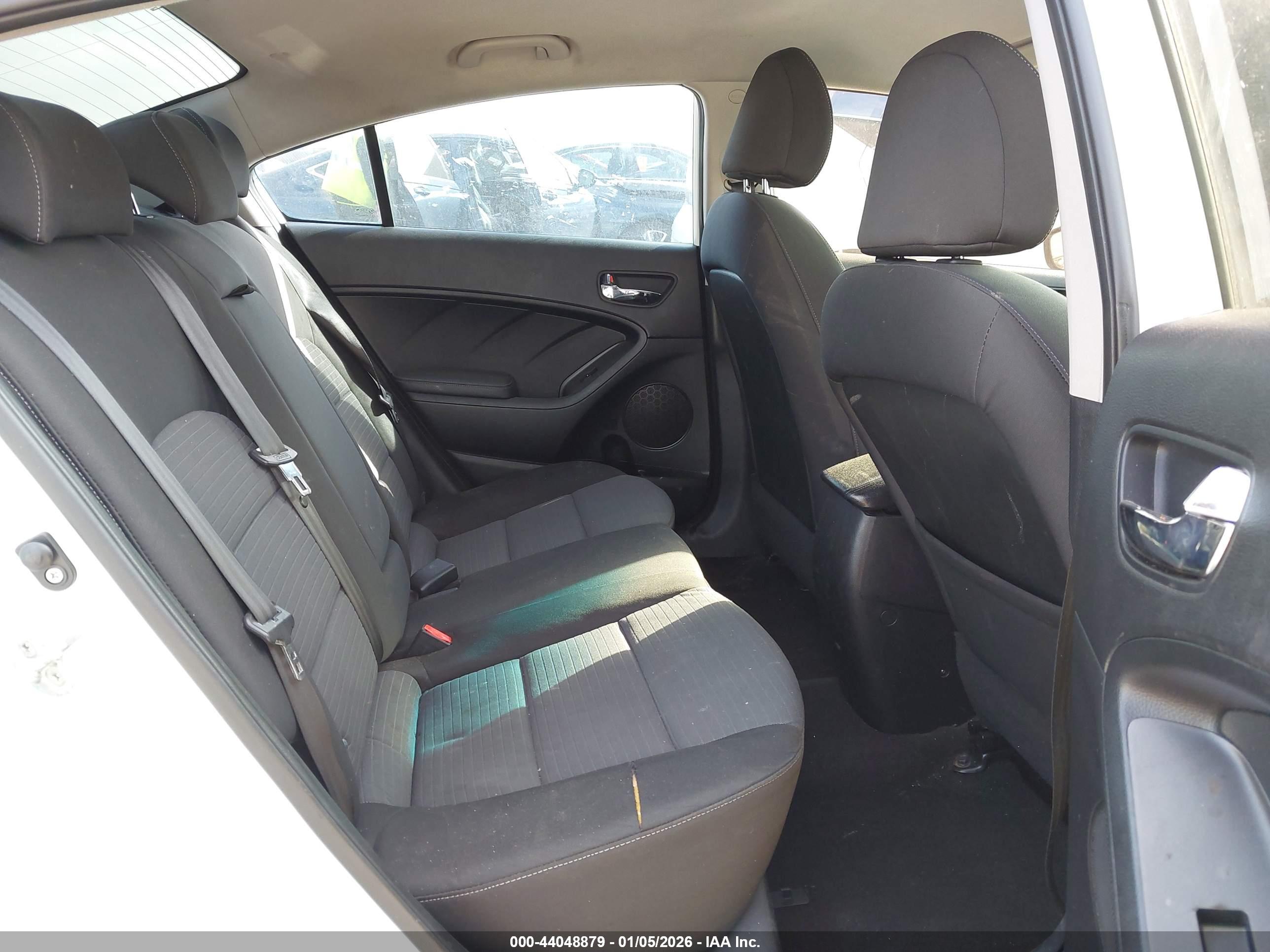 KIA FORTE image 8