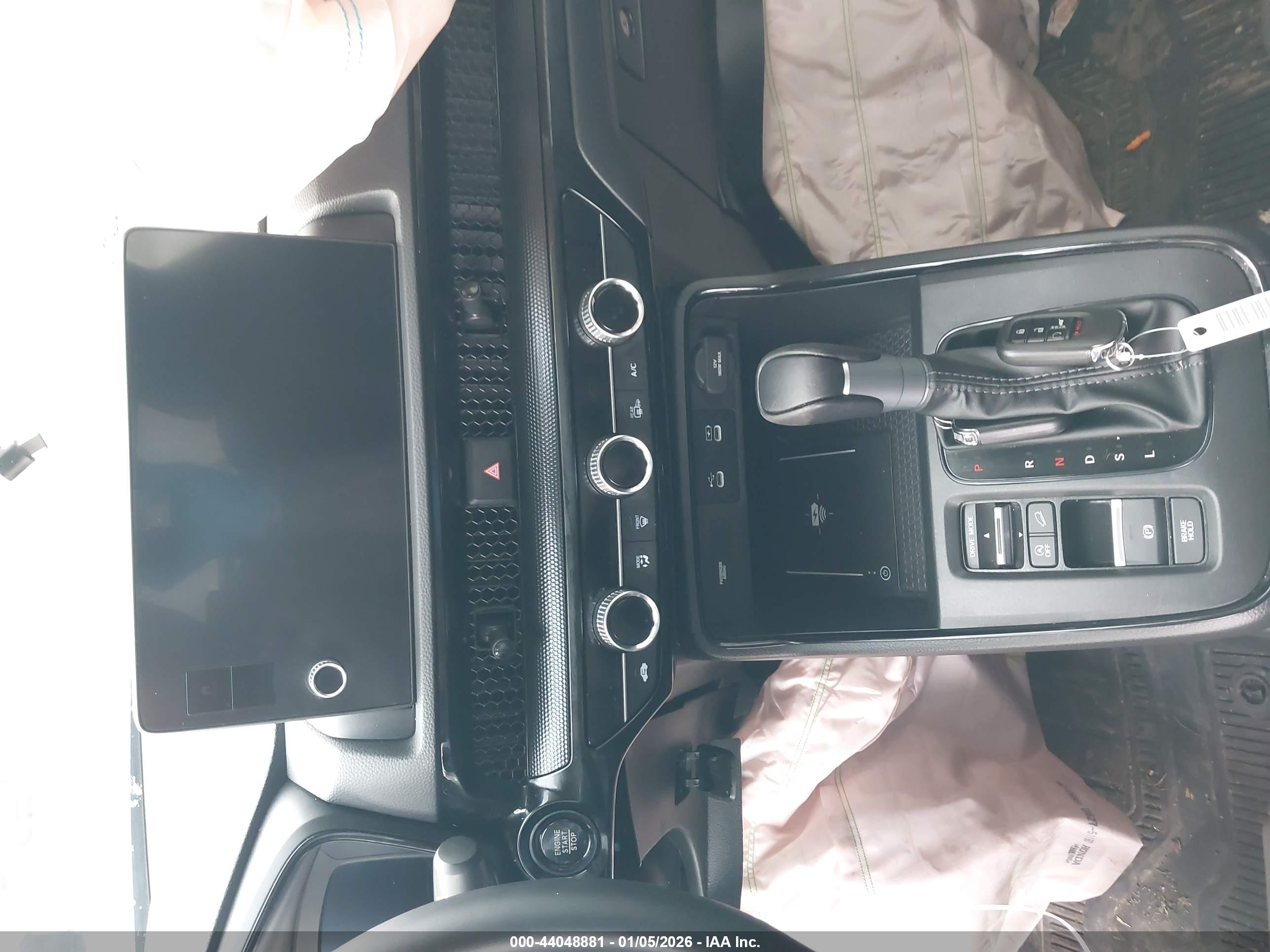 HONDA CR-V image 11