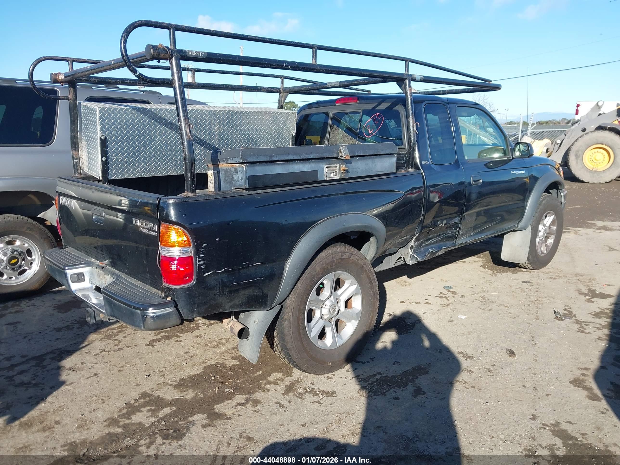 TOYOTA TACOMA image 4