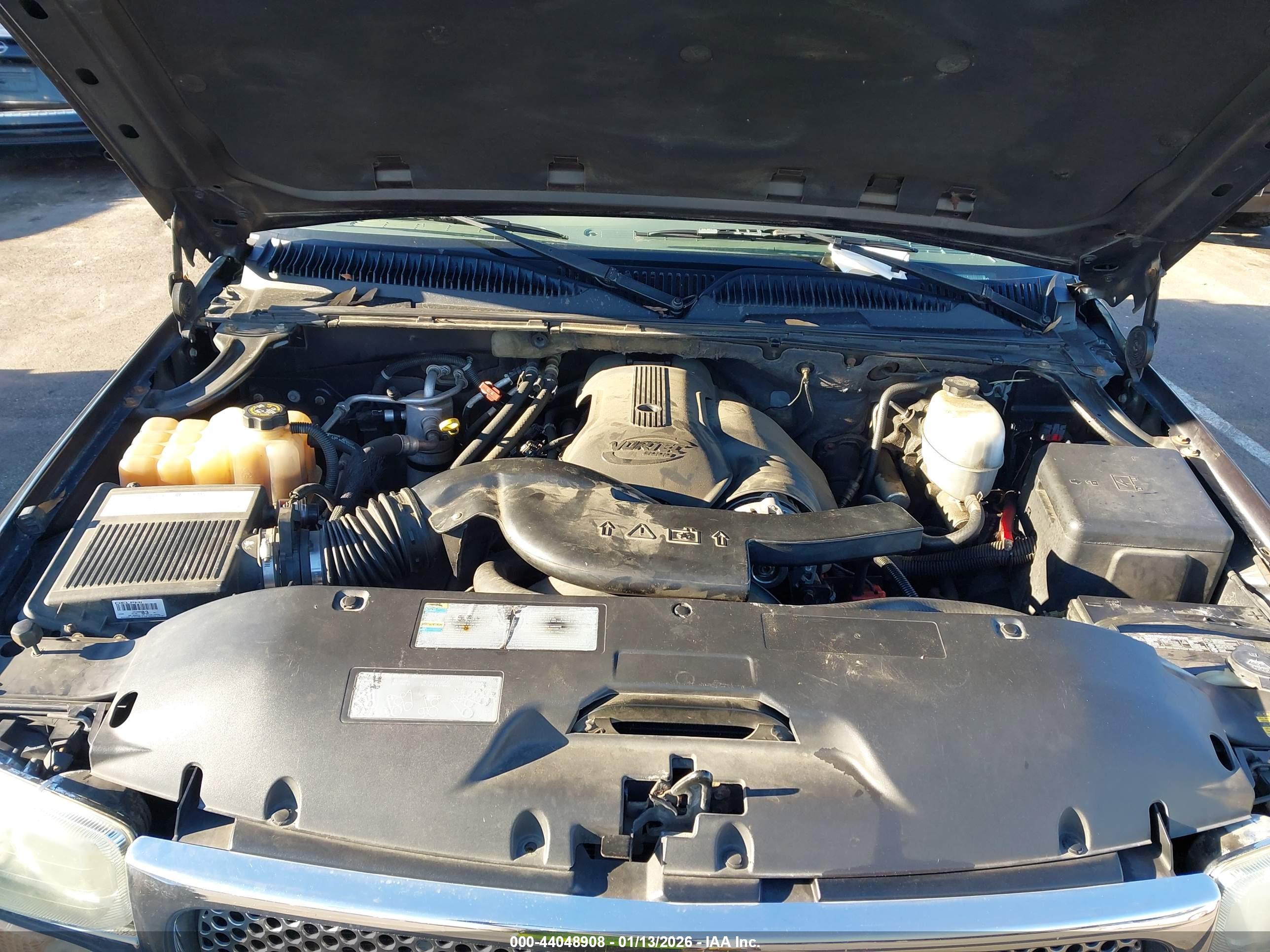 GMC YUKON image 10