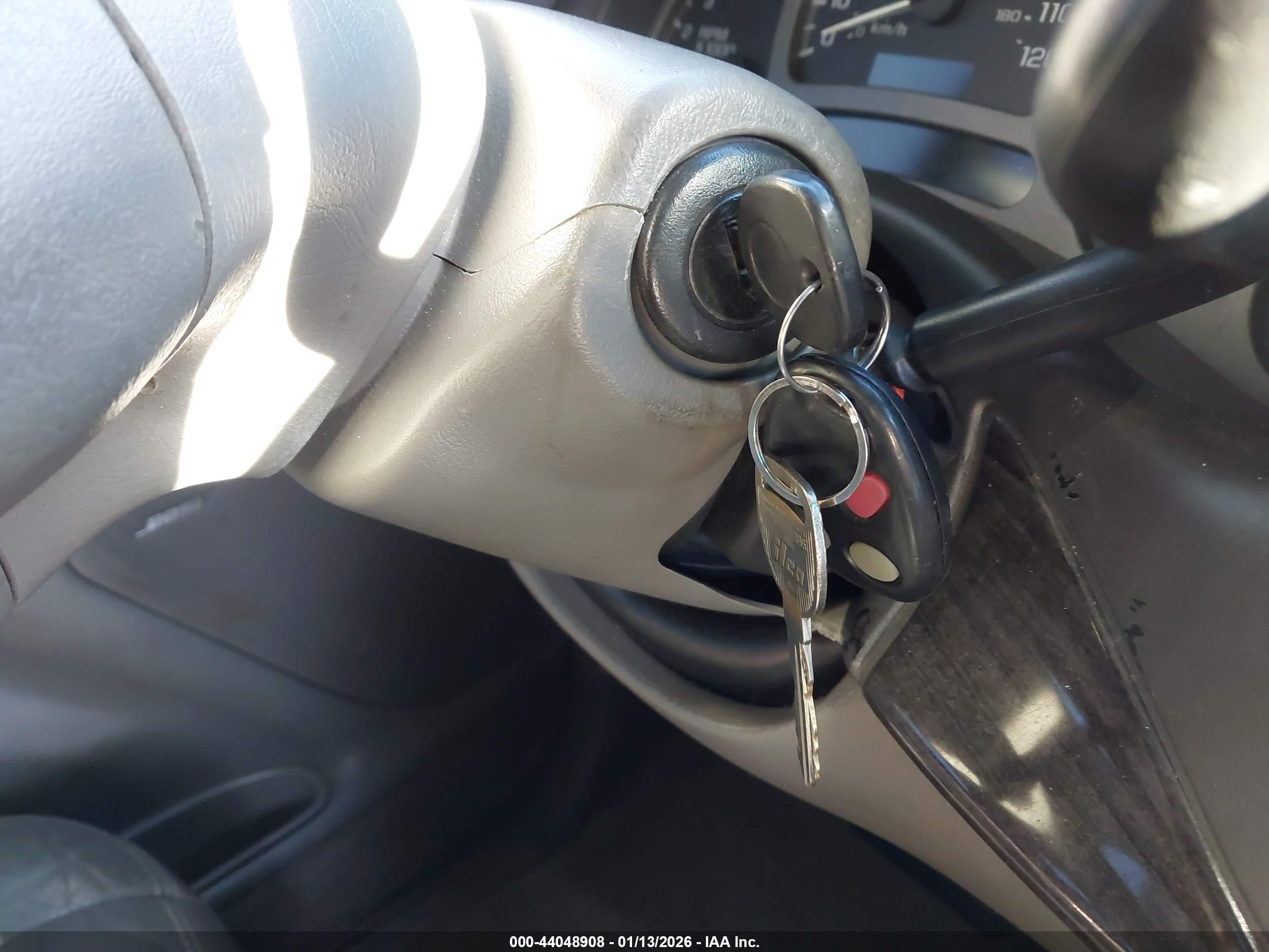 GMC YUKON image 11