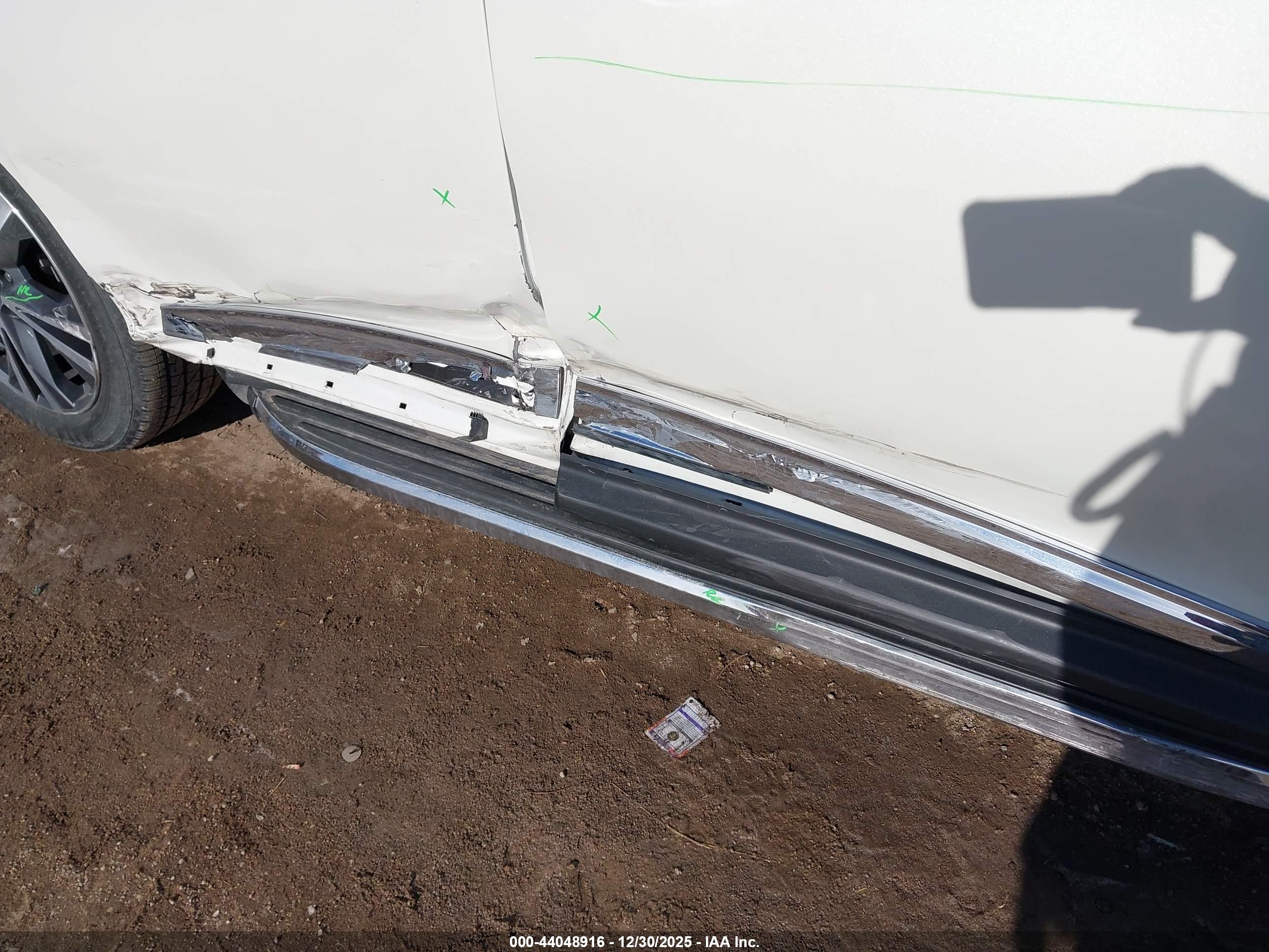 NISSAN PATHFINDER image 6