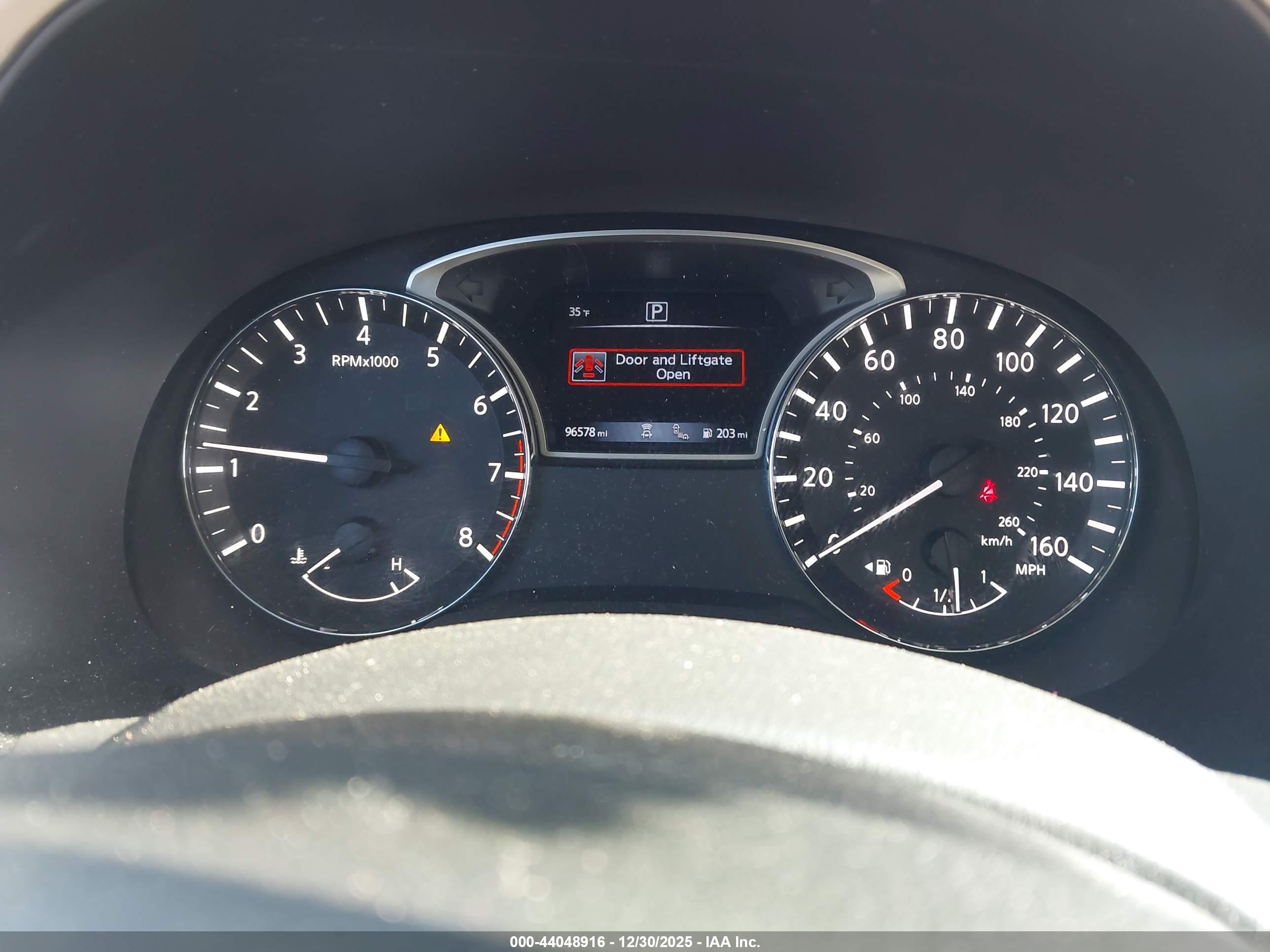NISSAN PATHFINDER image 7