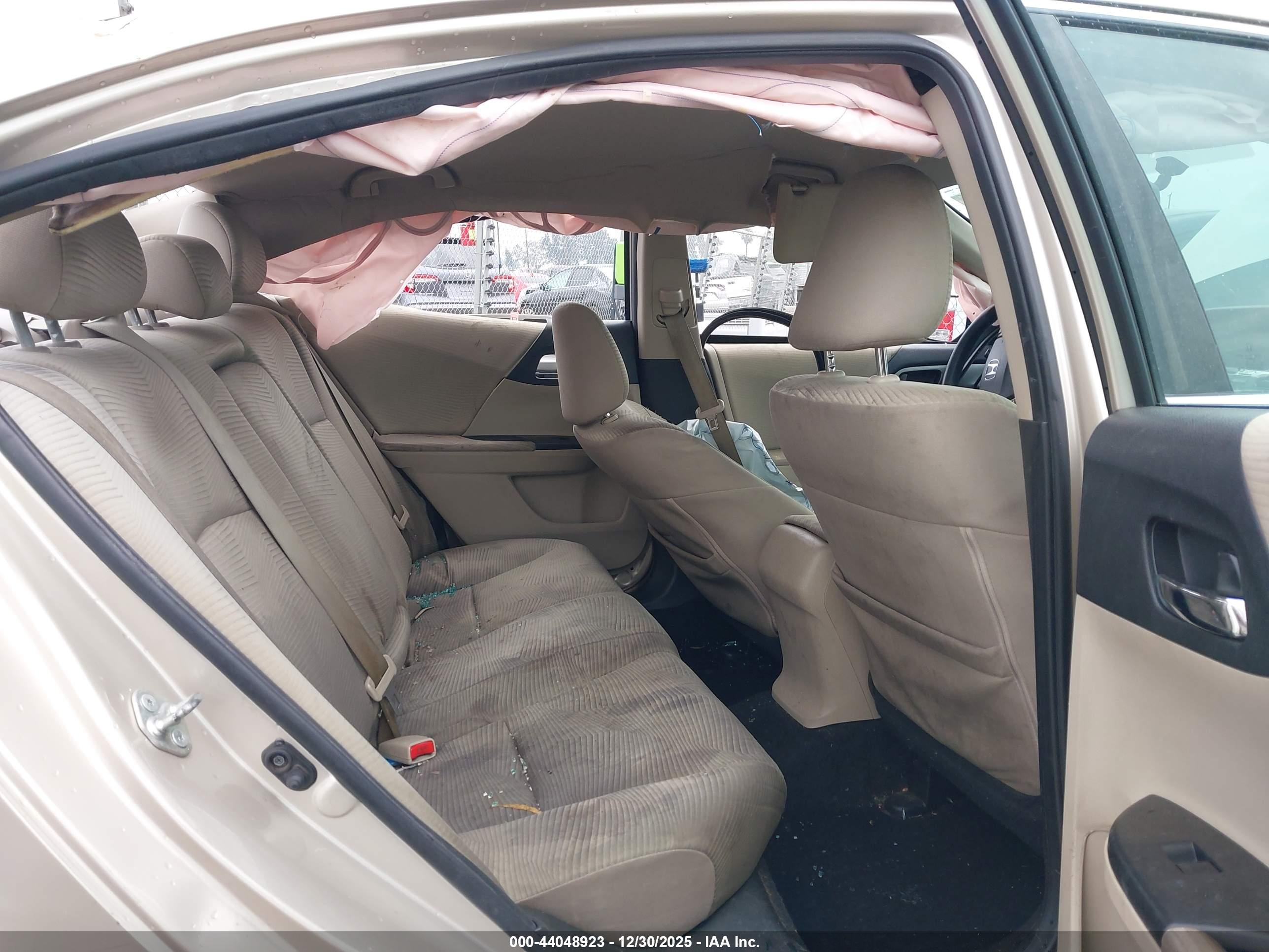 HONDA ACCORD image 8