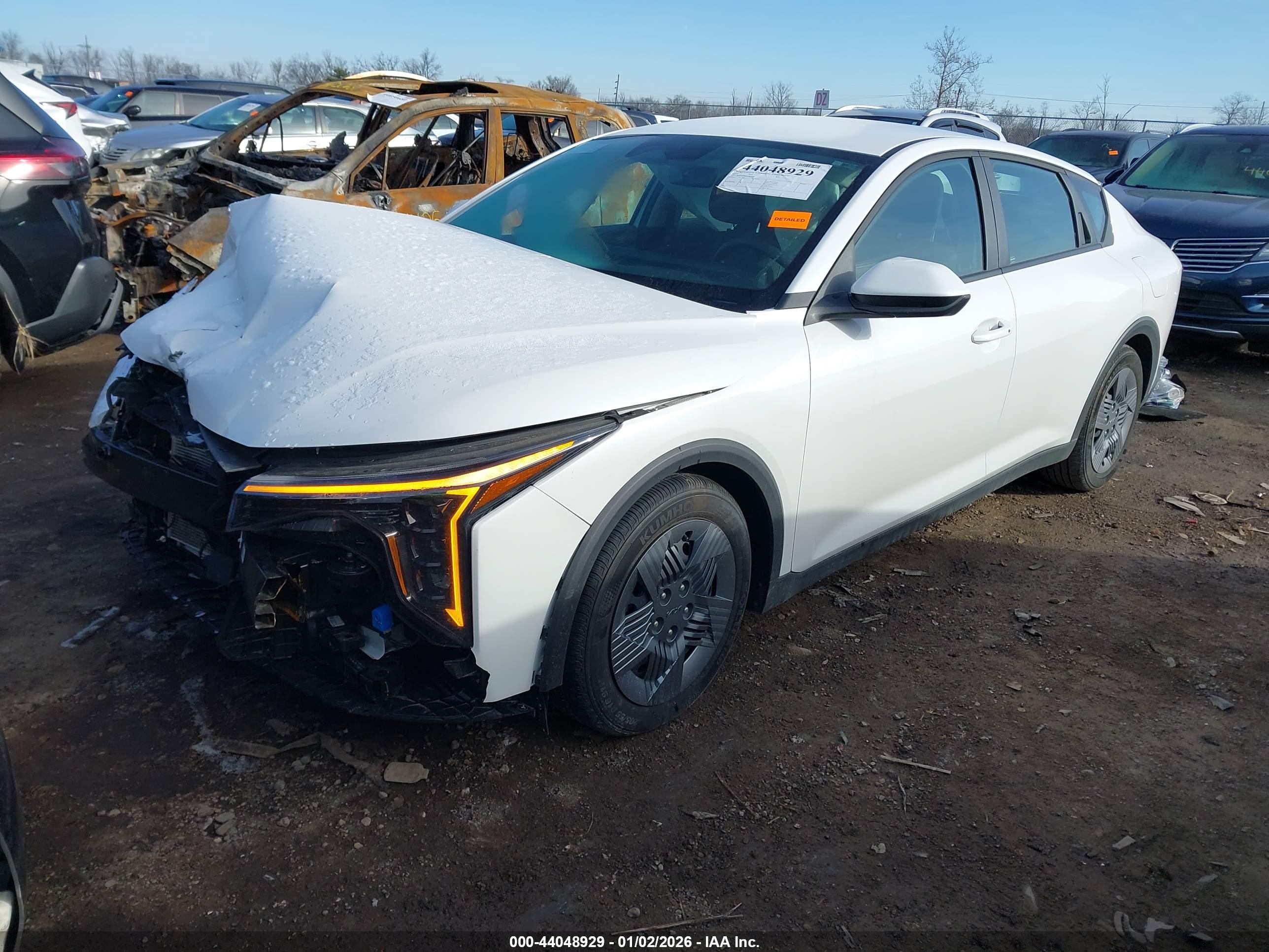 KIA K4 image 2