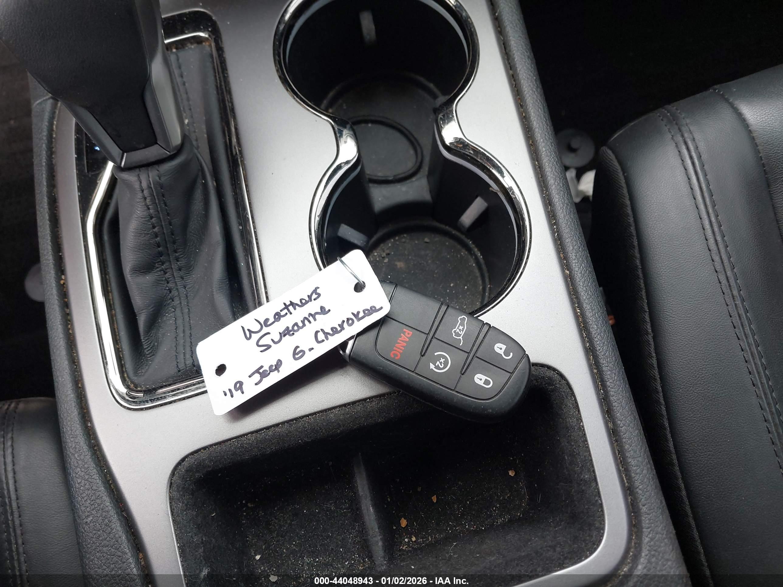 JEEP GRAND image 11