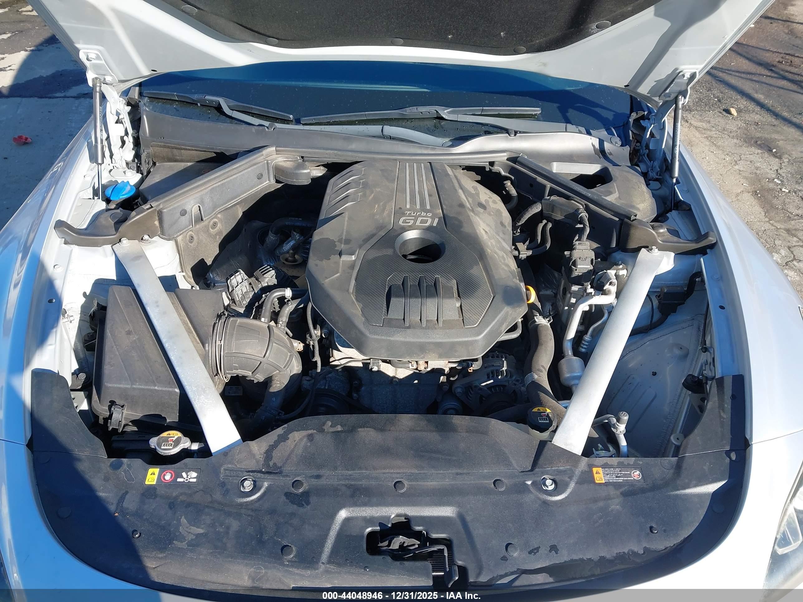 KIA STINGER image 10