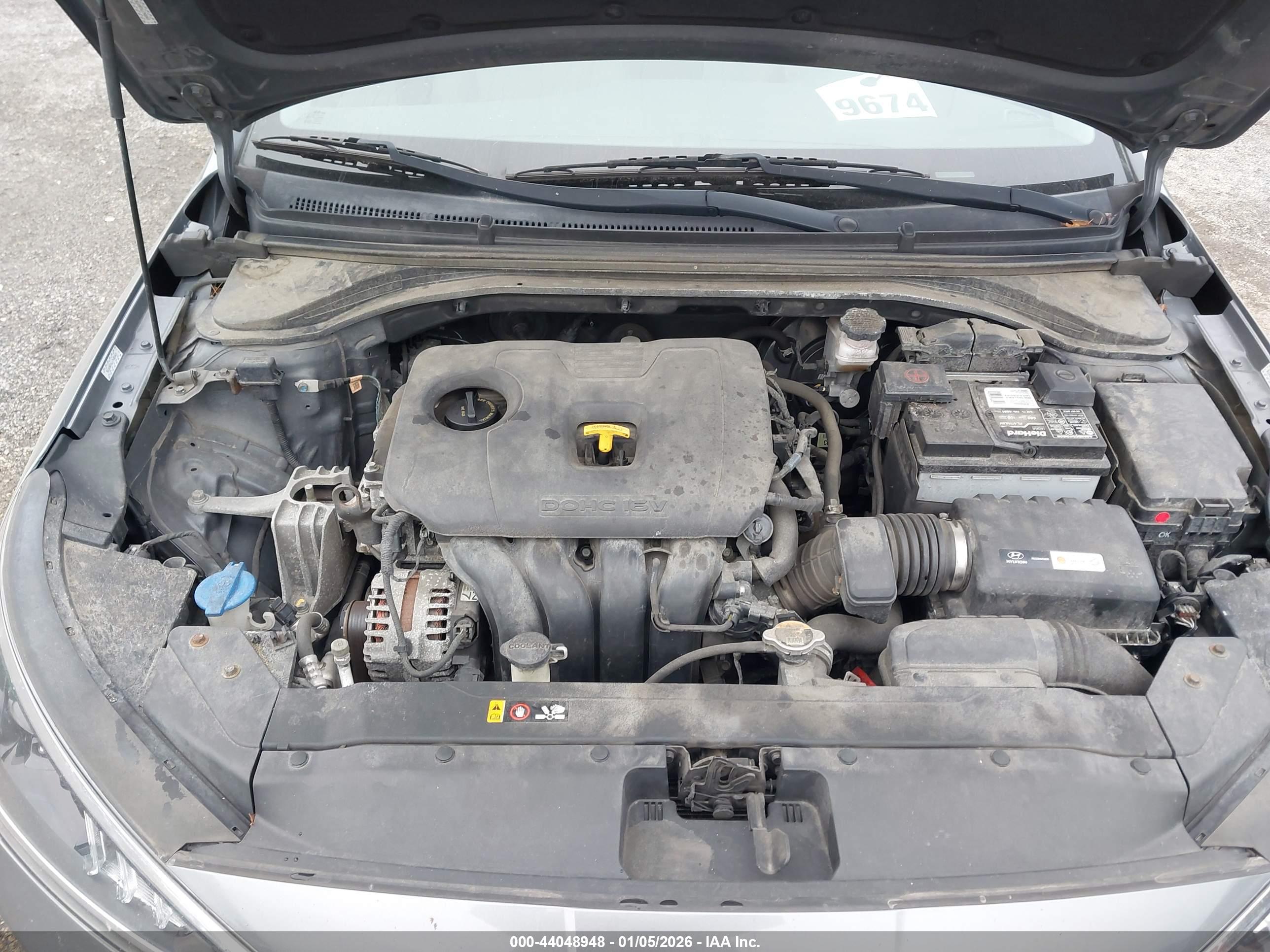 HYUNDAI ELANTRA image 10