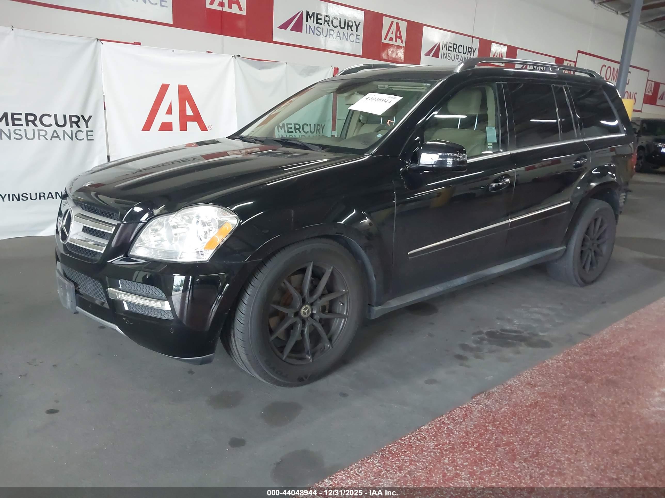 MERCEDES-BENZ GL image 2