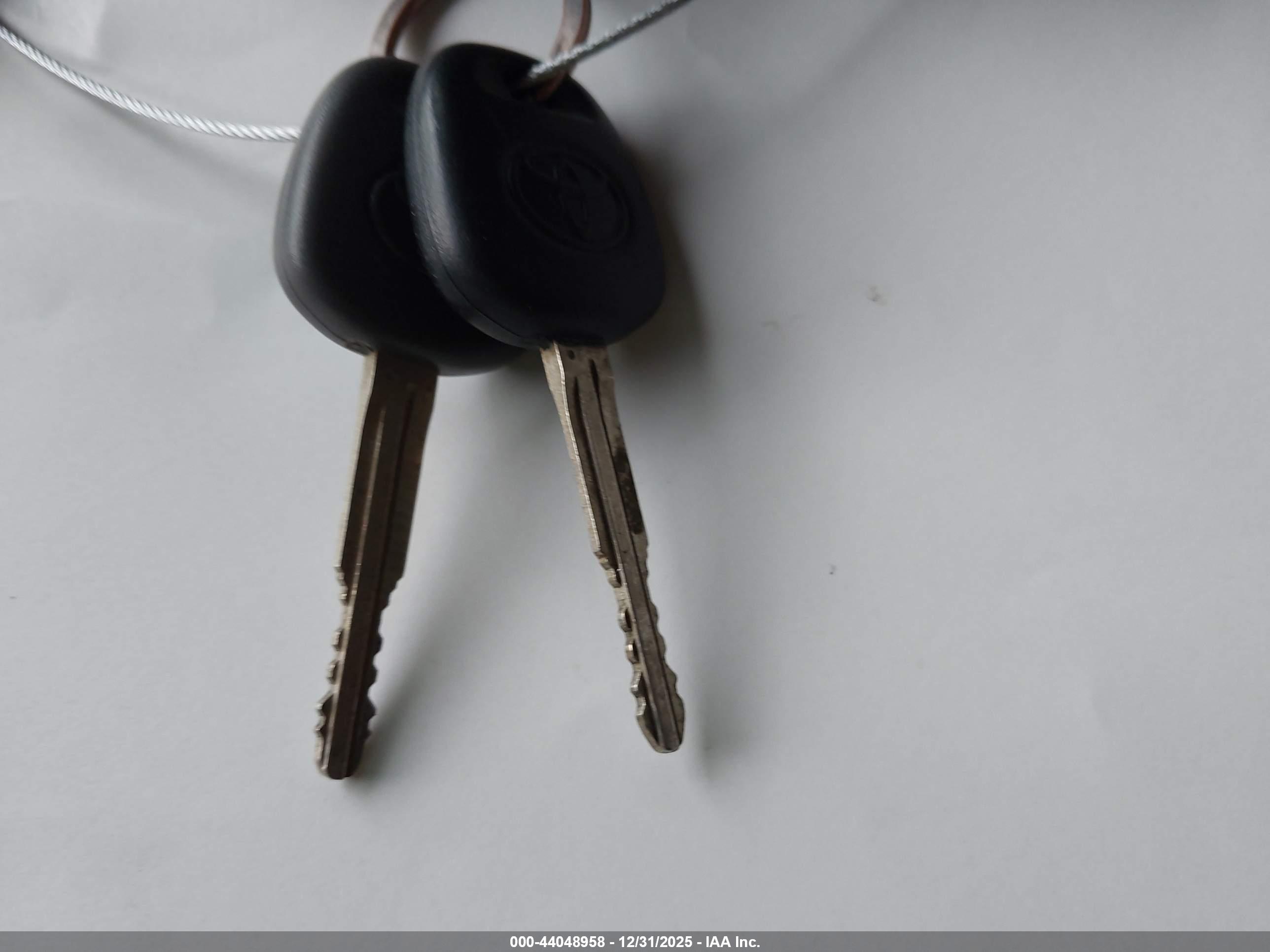 TOYOTA COROLLA image 11