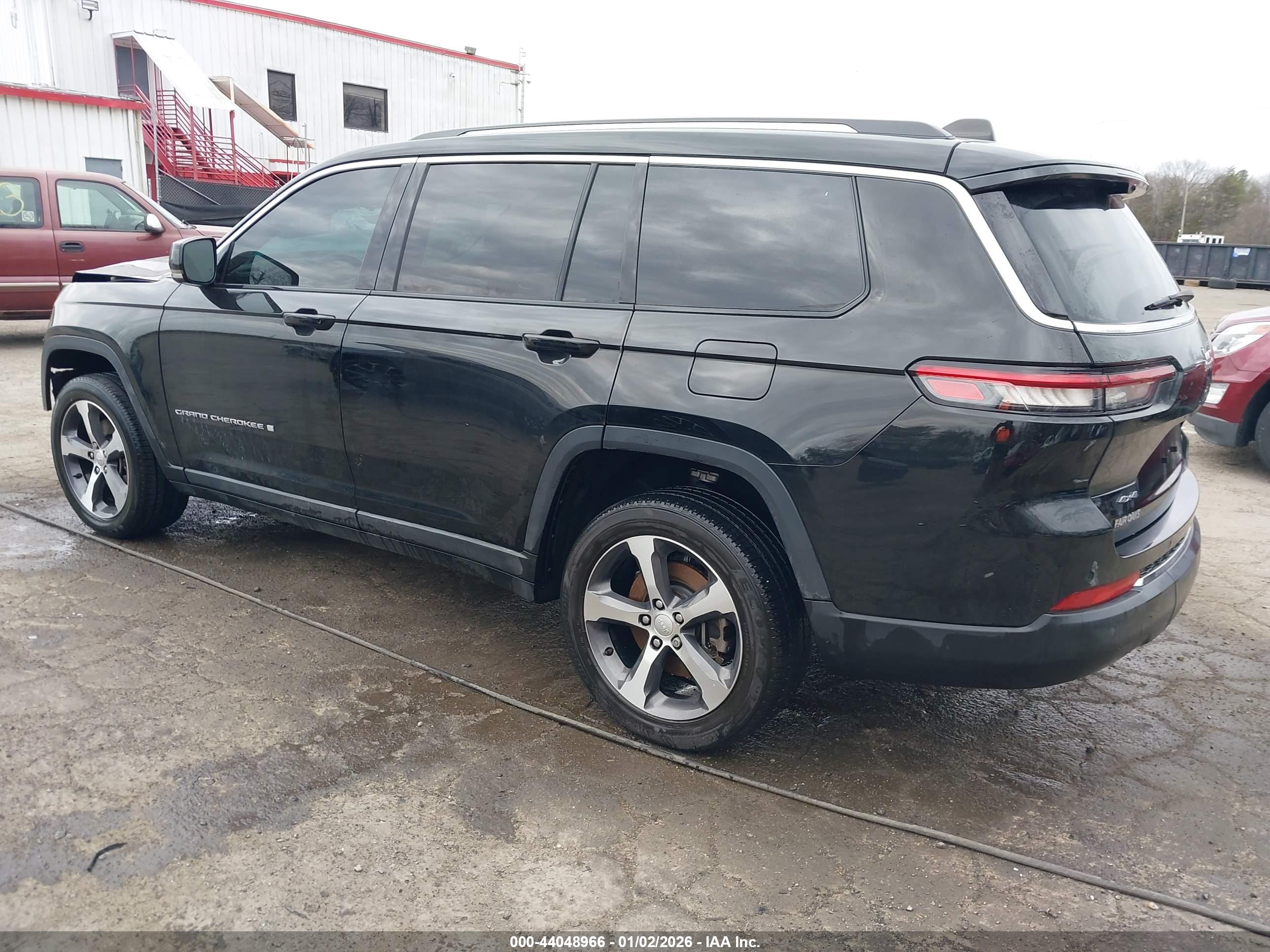 JEEP GRAND image 3