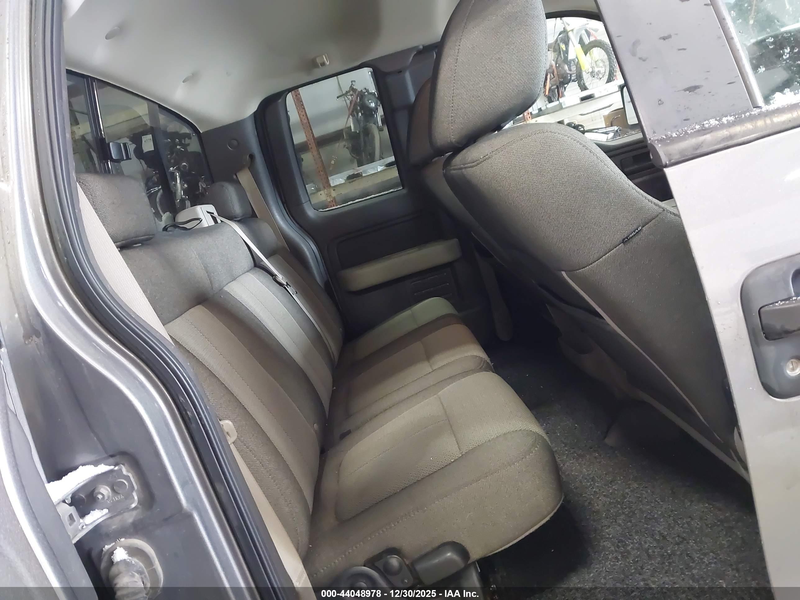 FORD F-150 image 8