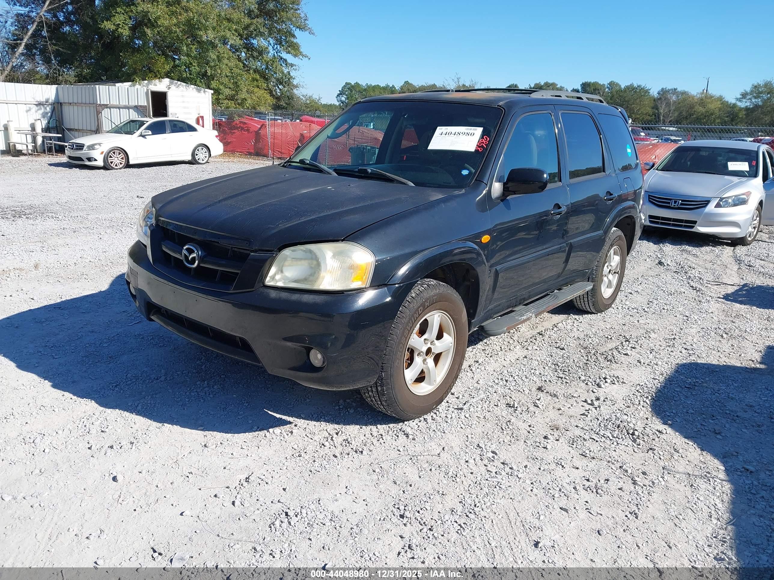 MAZDA TRIBUTE image 2
