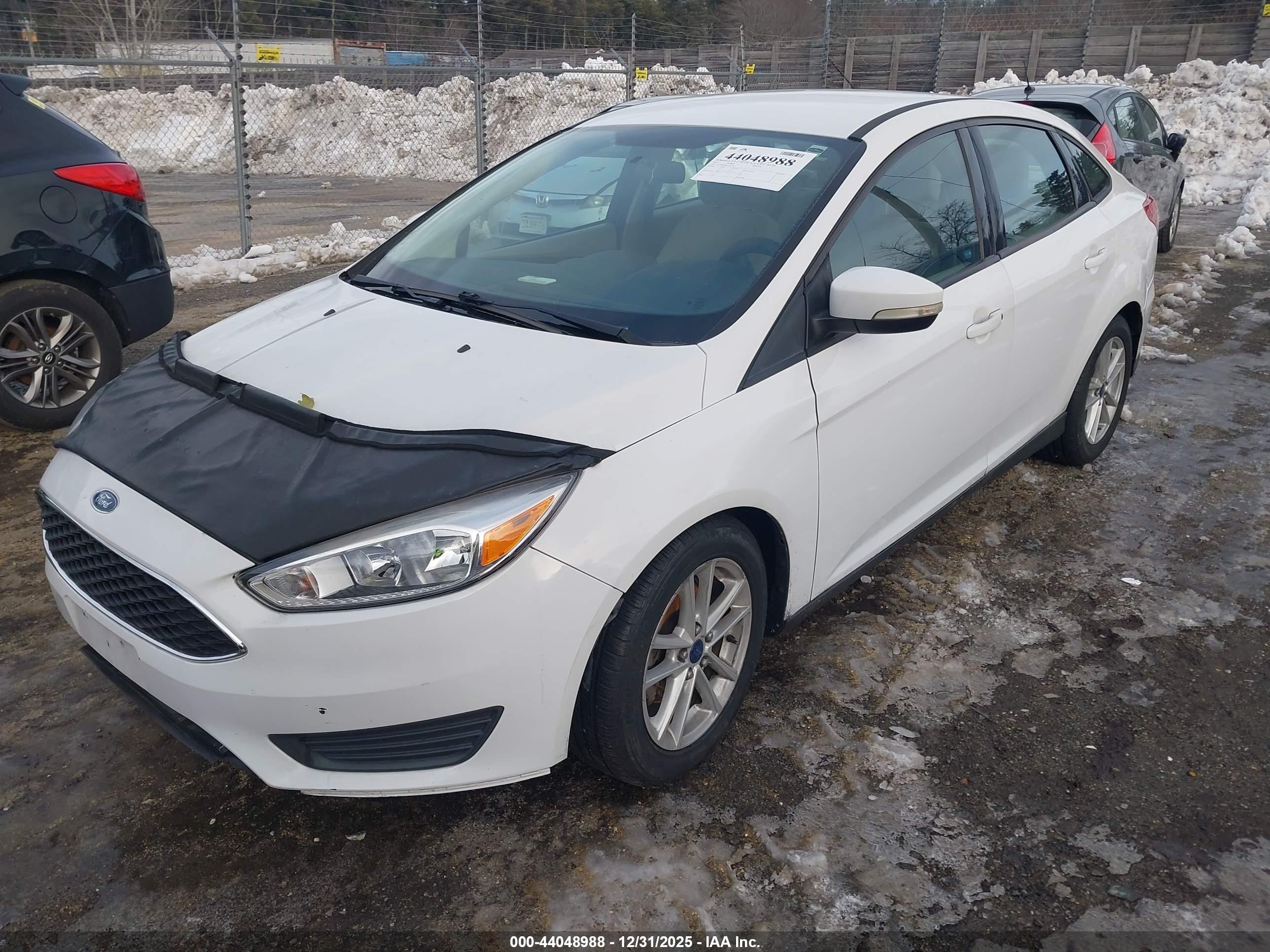 FORD FOCUS image 2