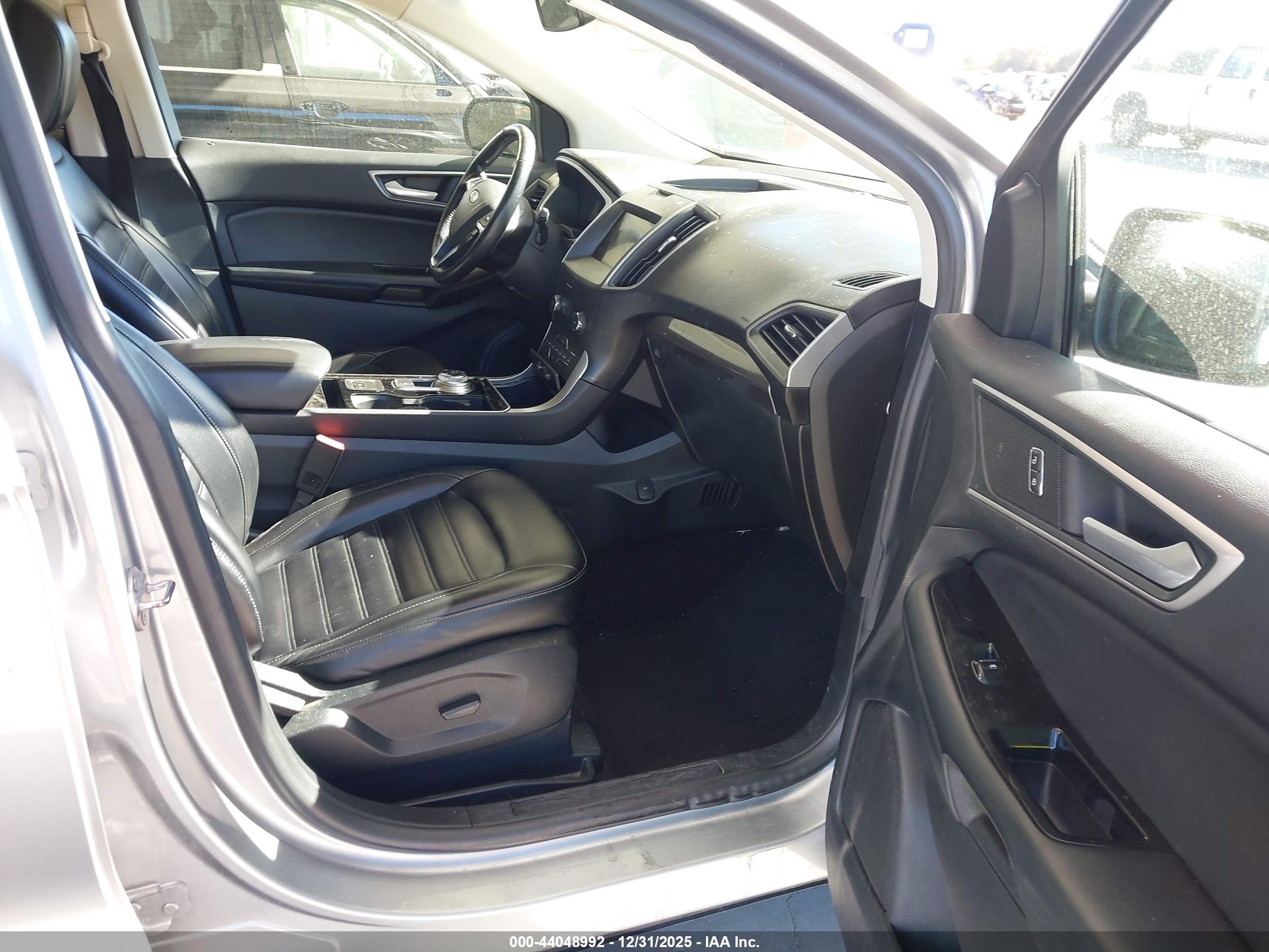 FORD EDGE image 5