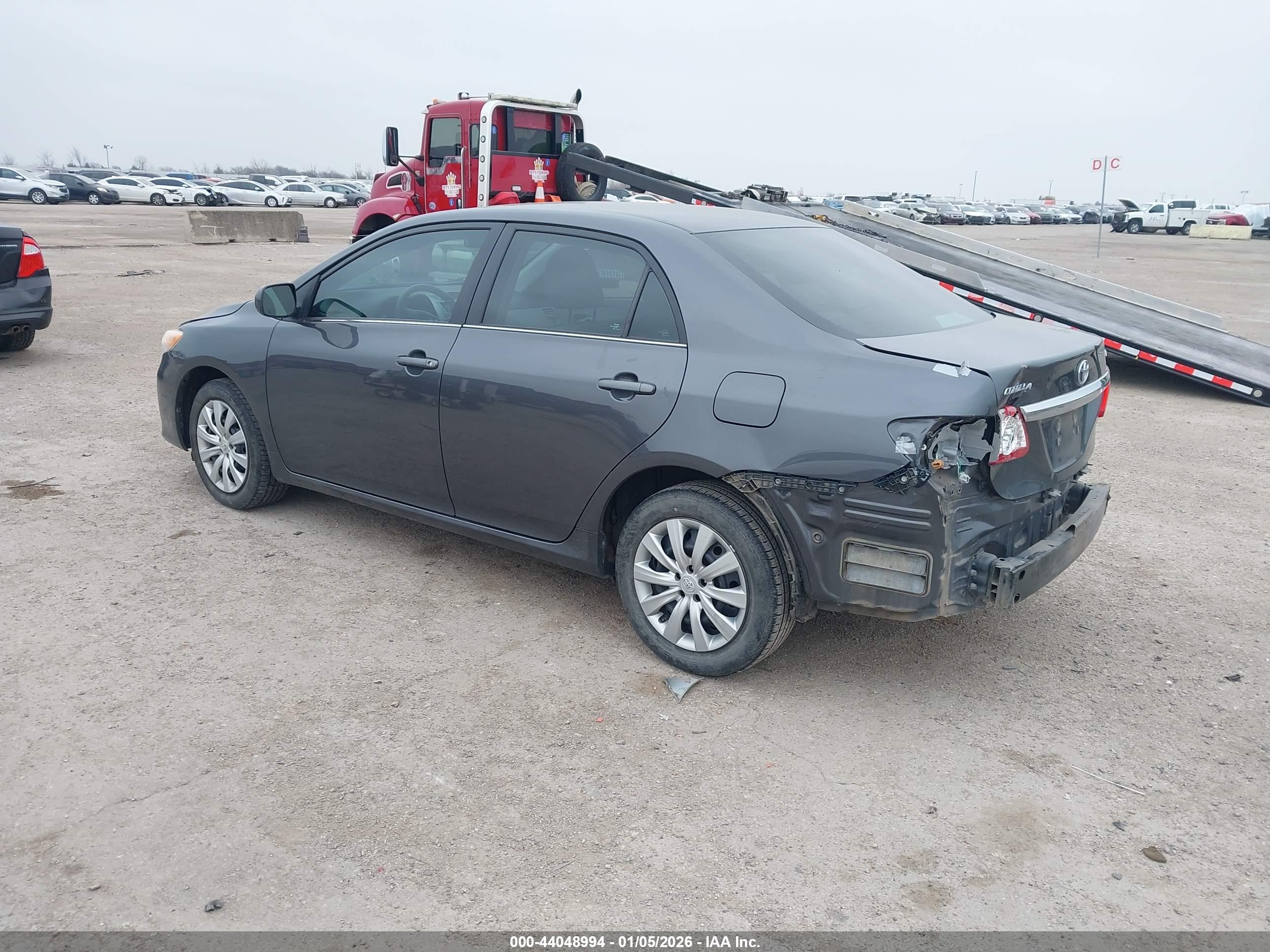 TOYOTA COROLLA image 3