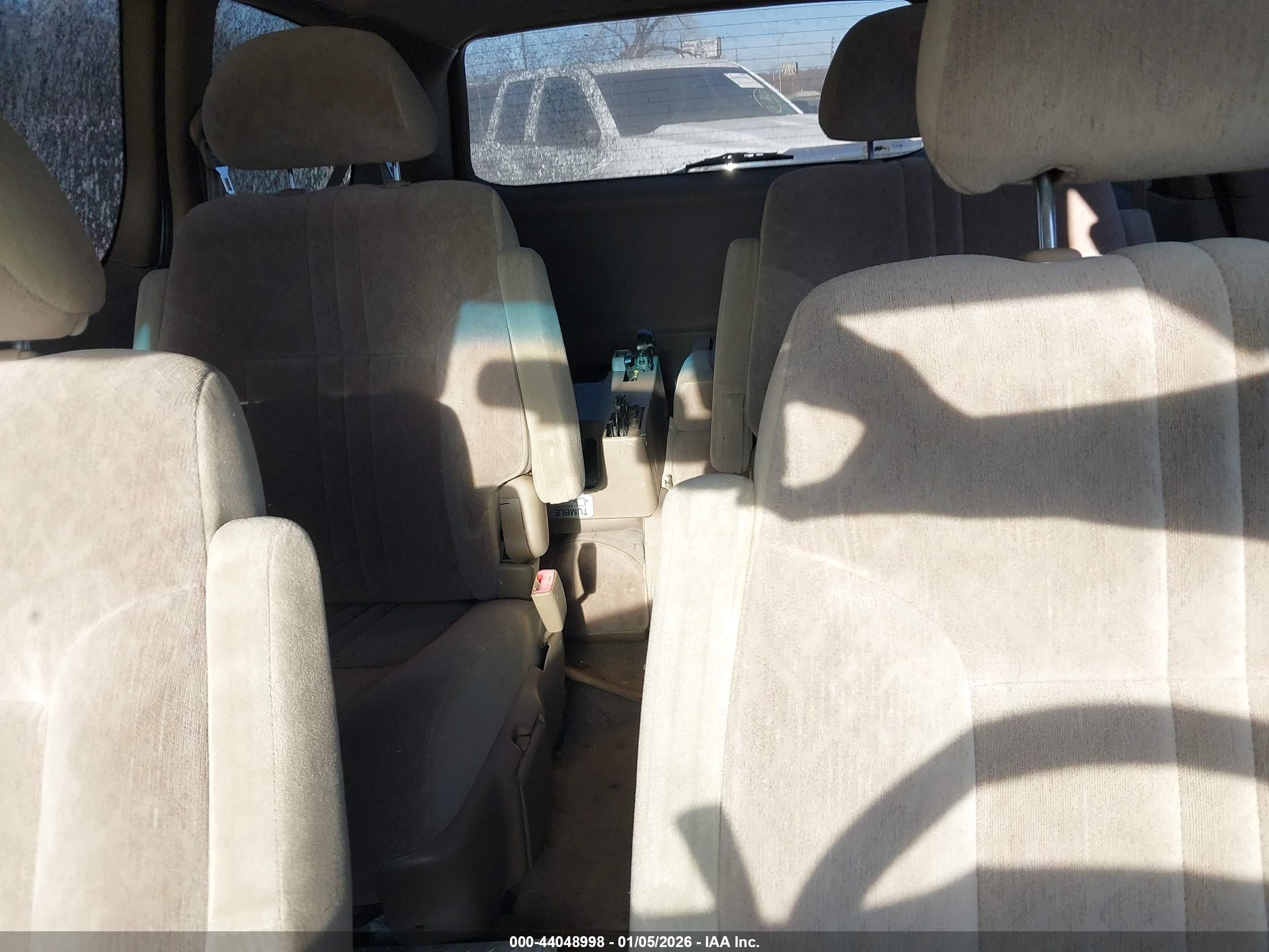 TOYOTA SIENNA image 8