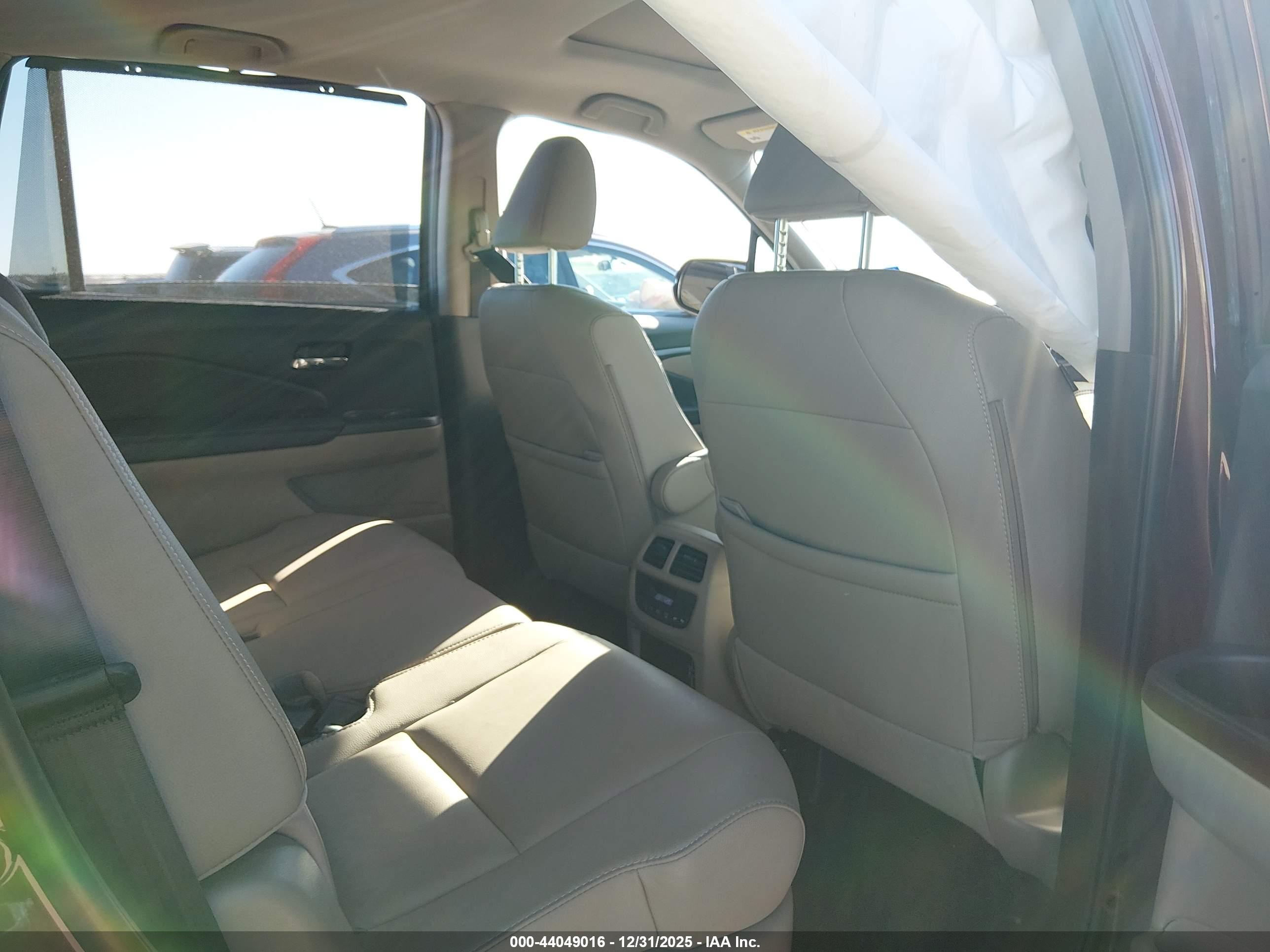 HONDA PILOT image 8