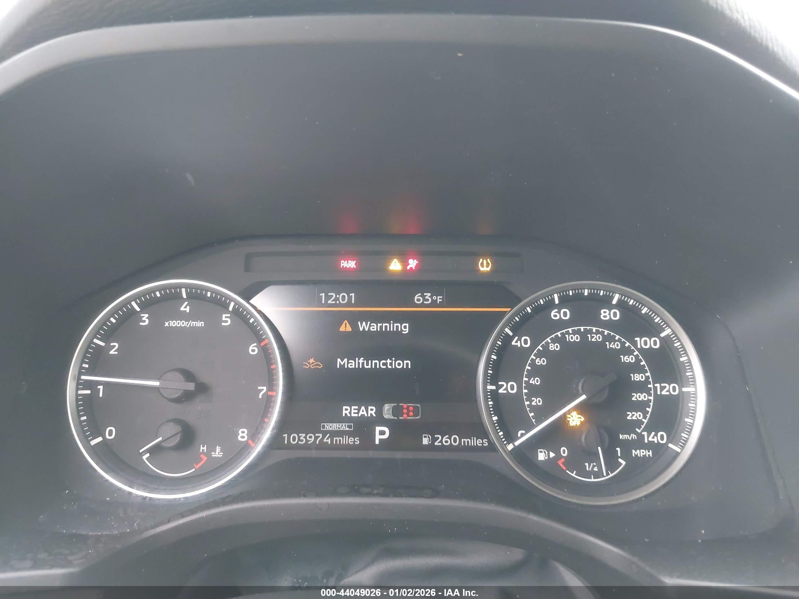 MITSUBISHI OUTLANDER image 7