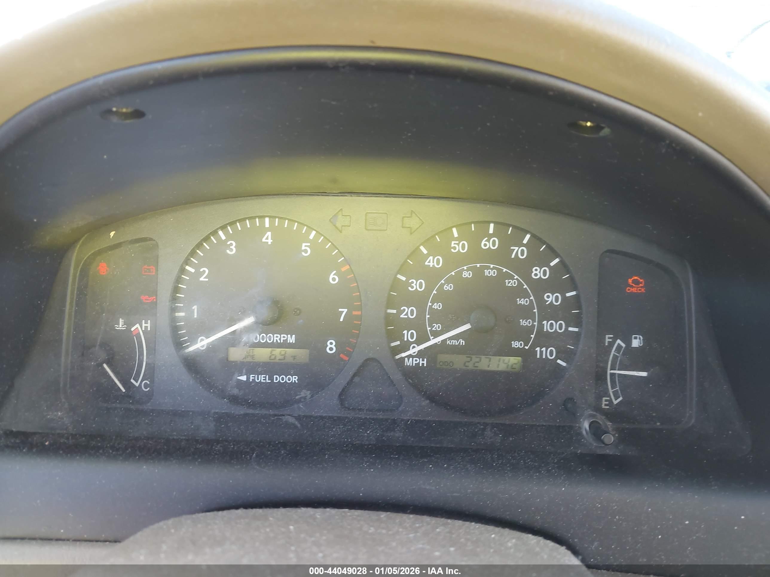 TOYOTA COROLLA image 7