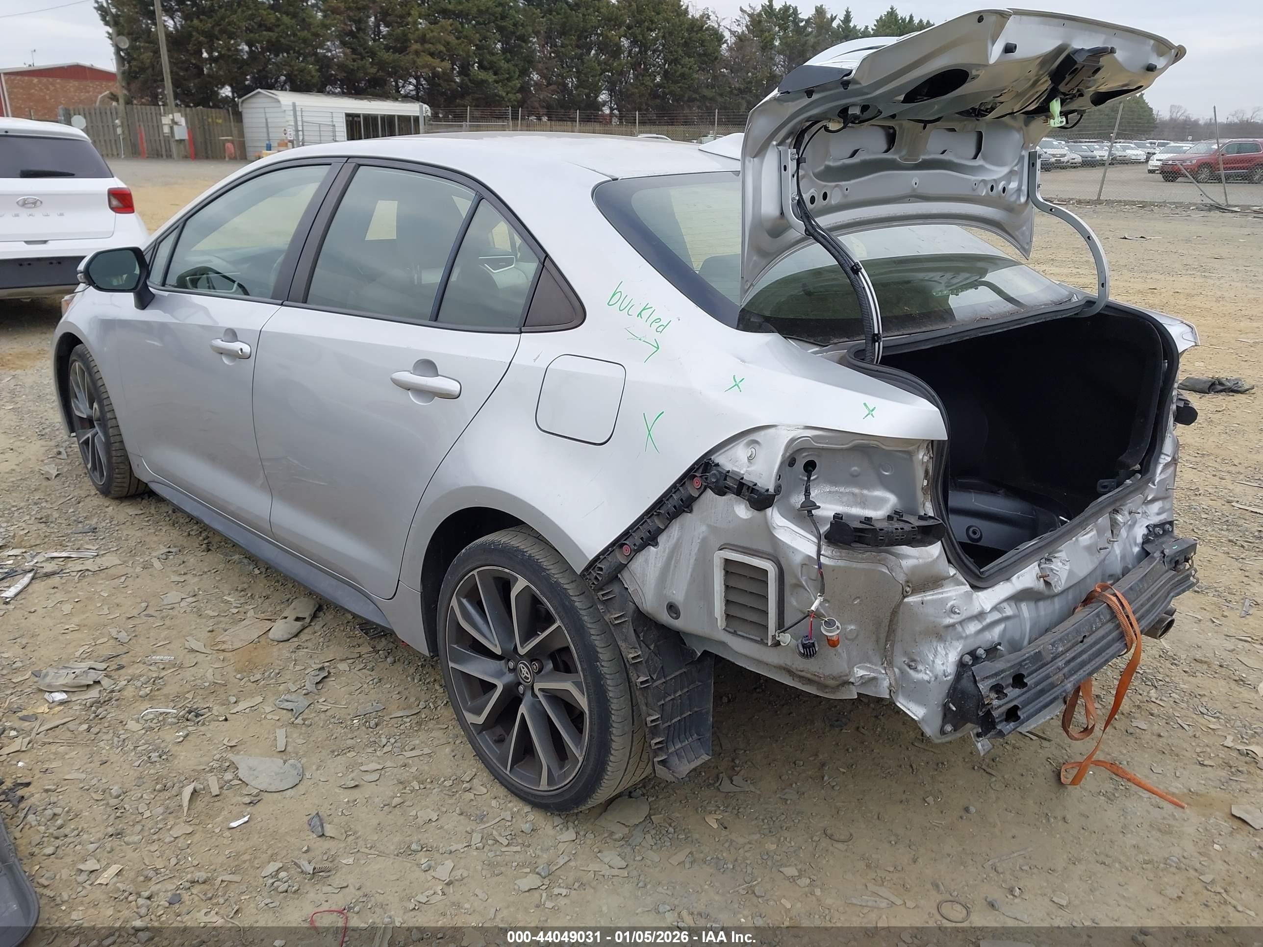 TOYOTA COROLLA image 3