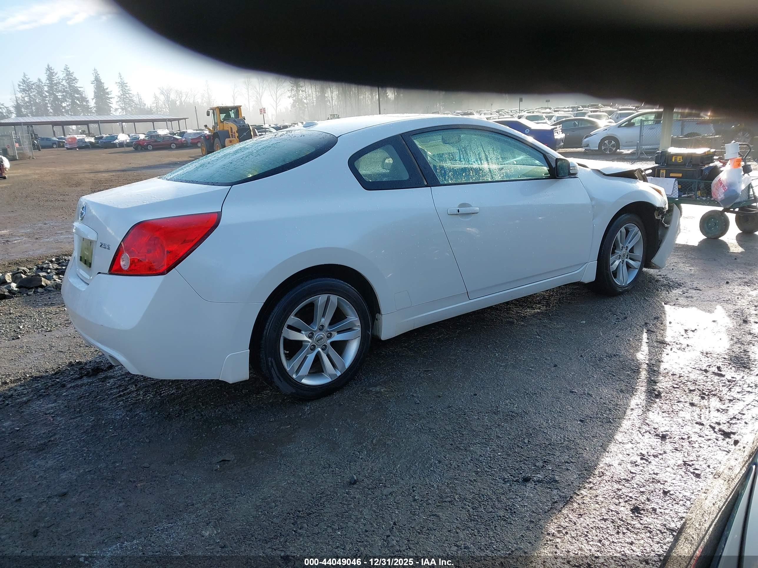 NISSAN ALTIMA image 4