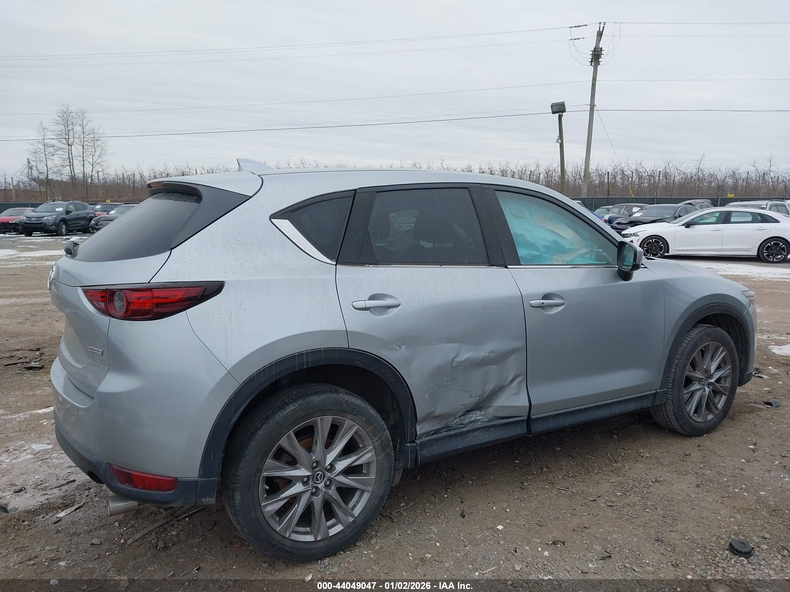 MAZDA CX-5 image 6