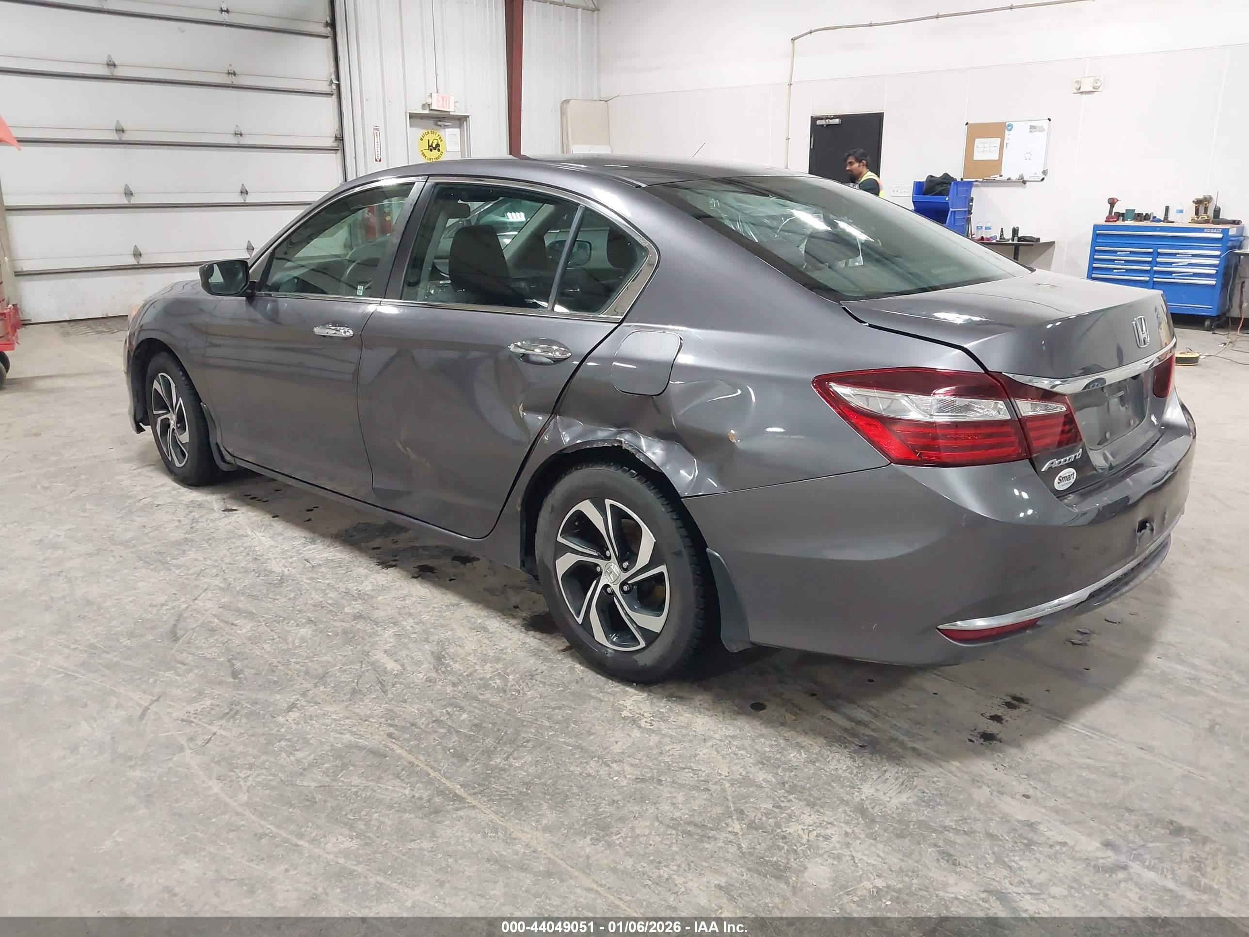 HONDA ACCORD image 3