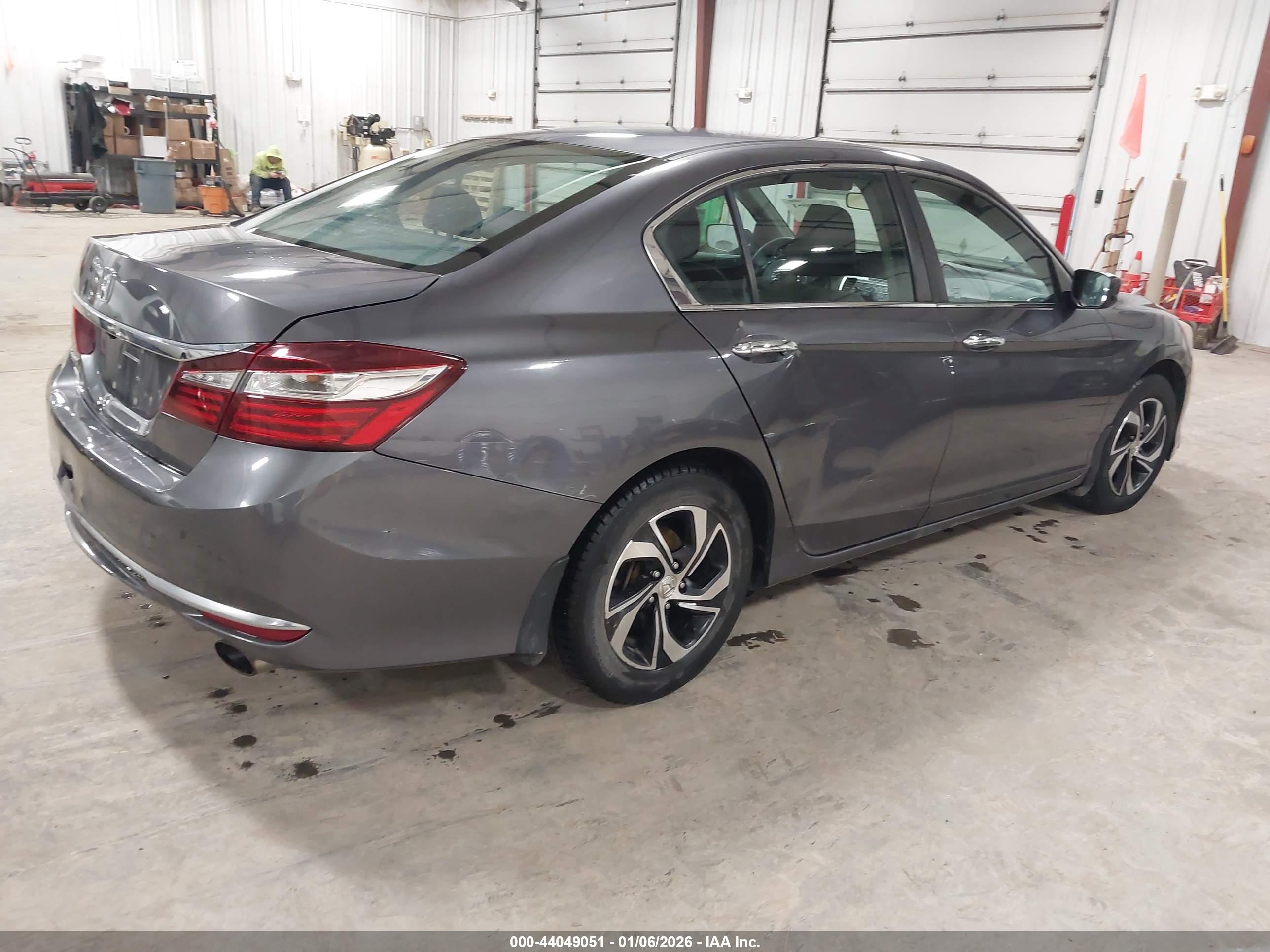 HONDA ACCORD image 4