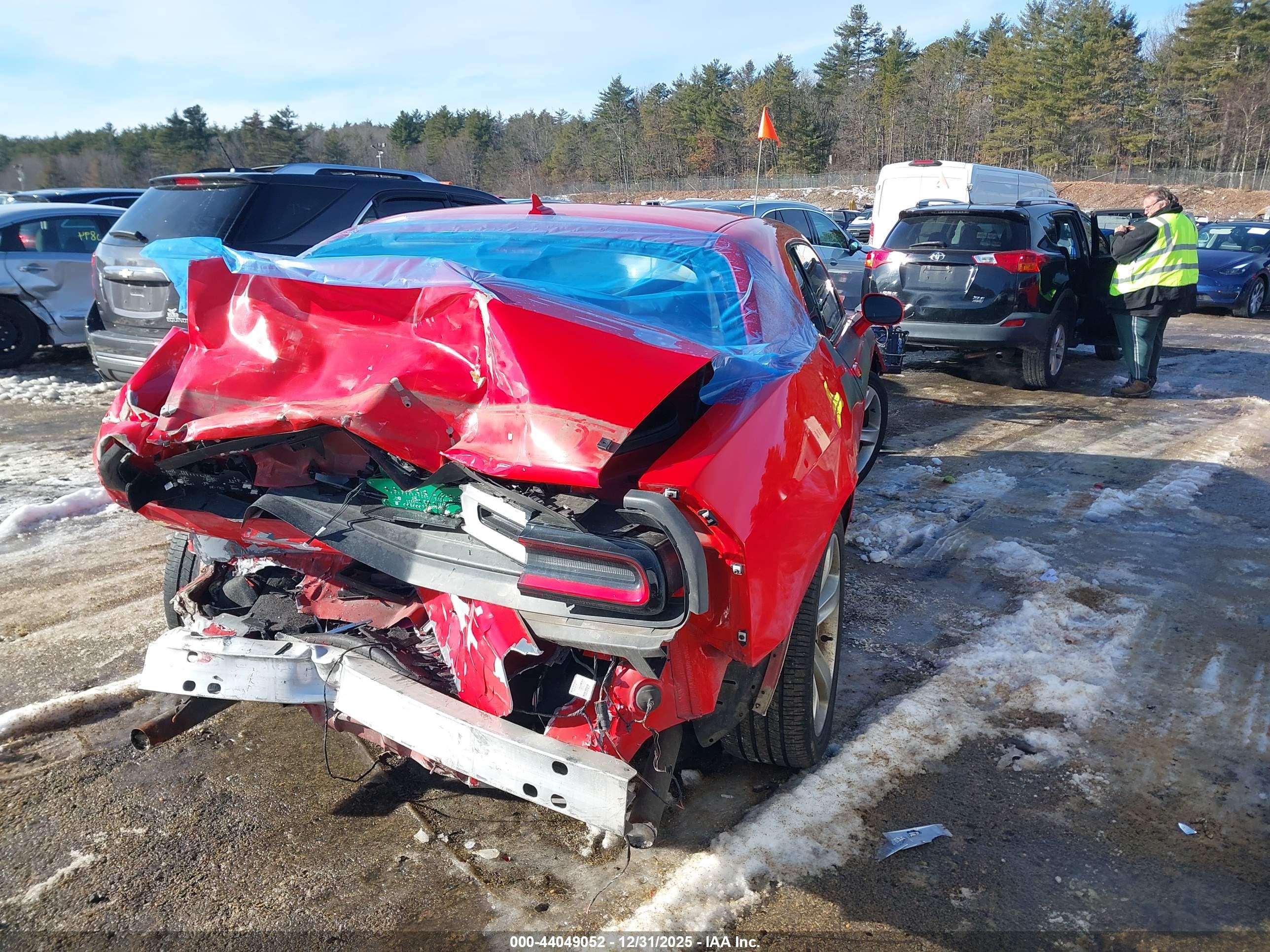 DODGE CHALLENGER image 4