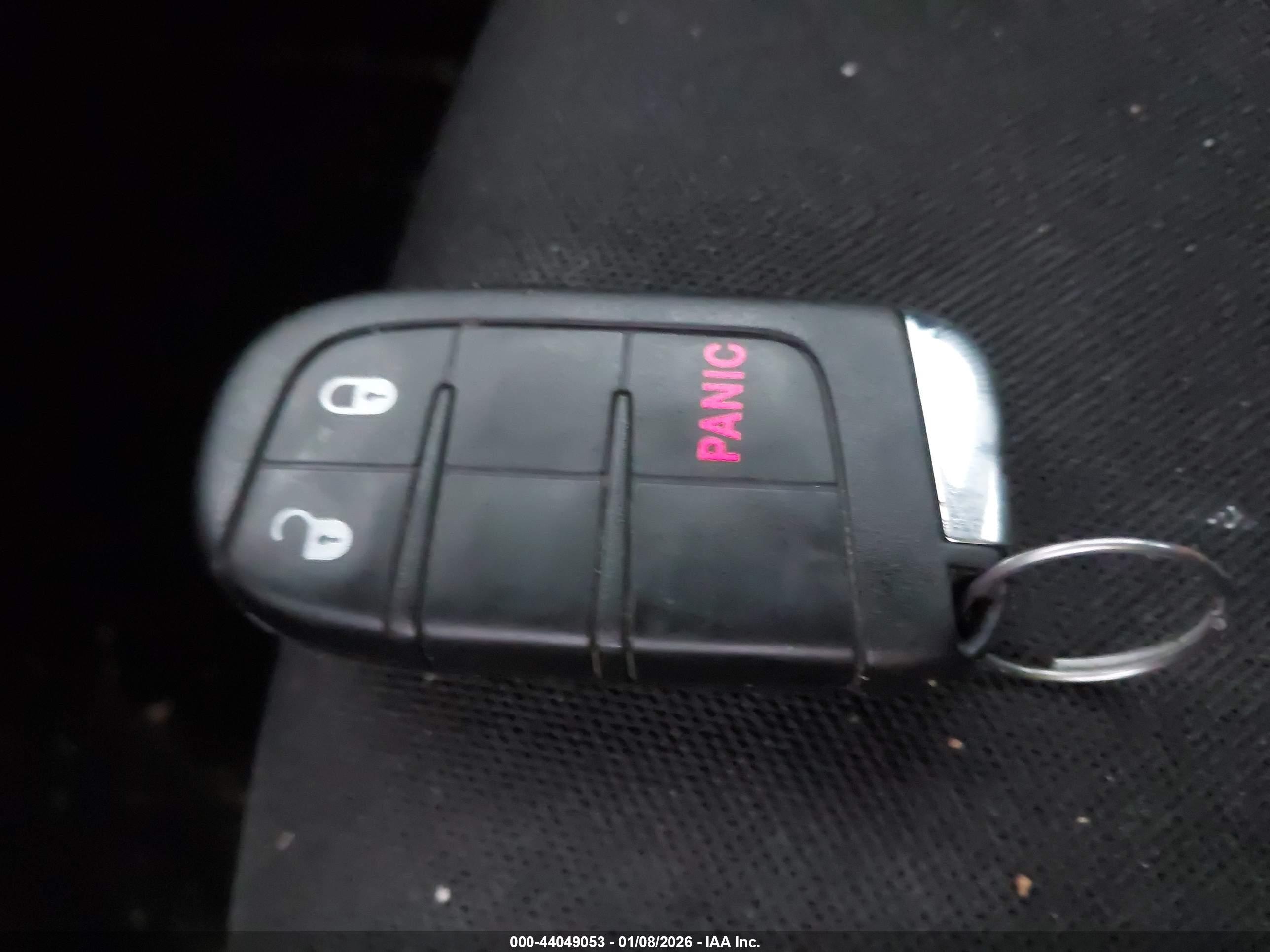 JEEP RENEGADE image 11