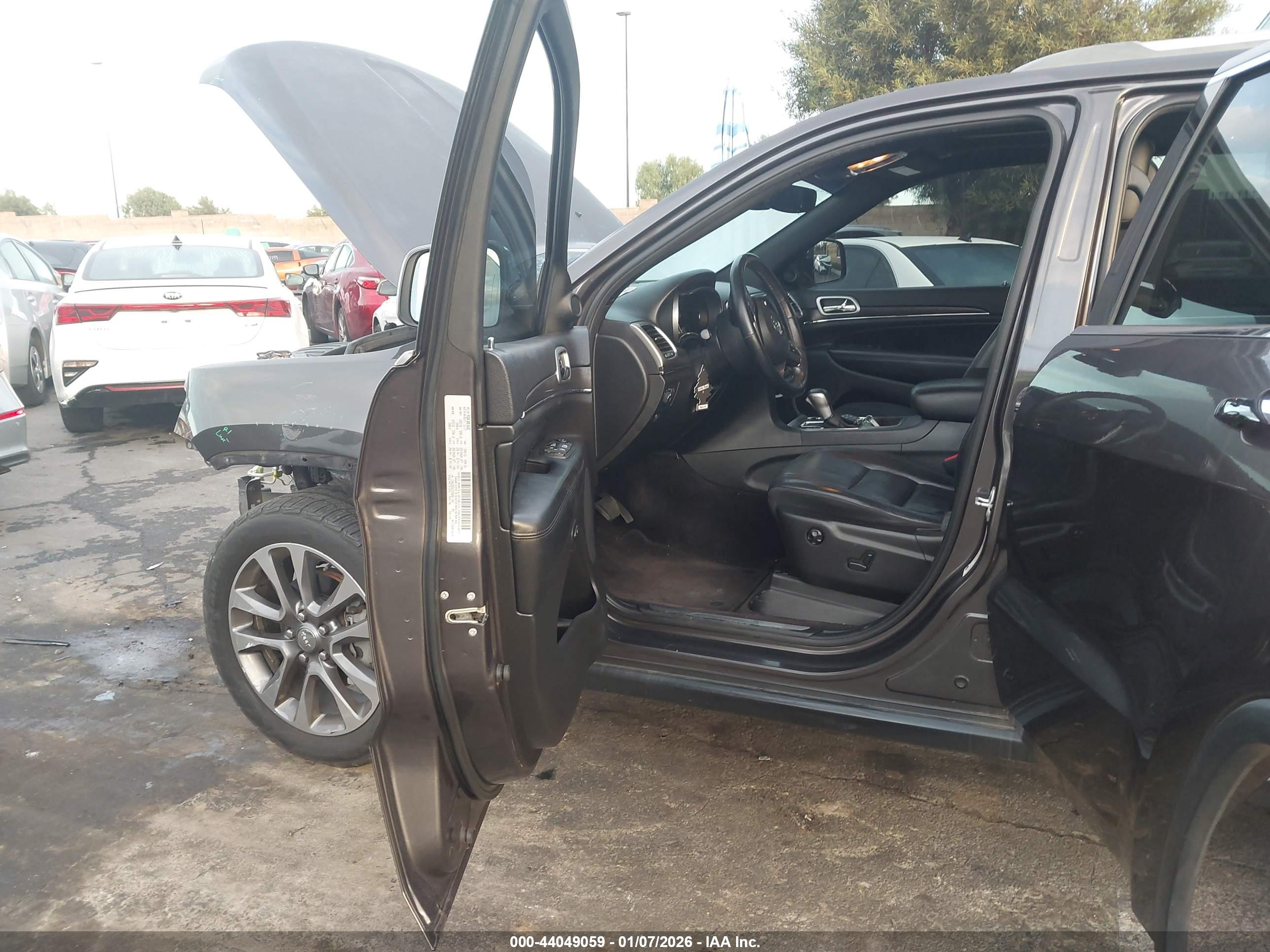 JEEP GRAND image 5